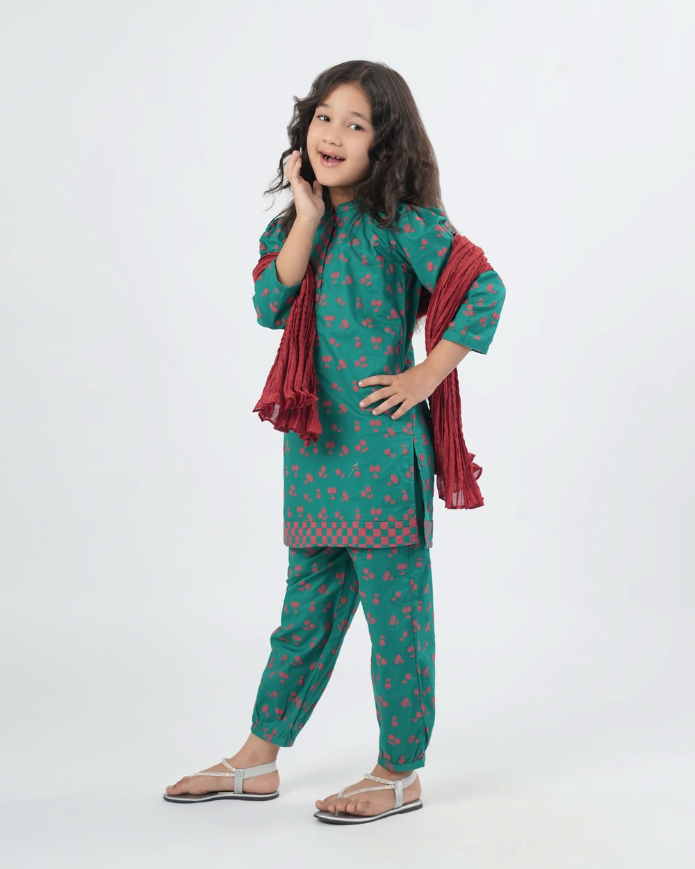 Eminent Girls 03 Pcs Suit - Green, Girls Shalwar Kameez, Eminent, Chase Value