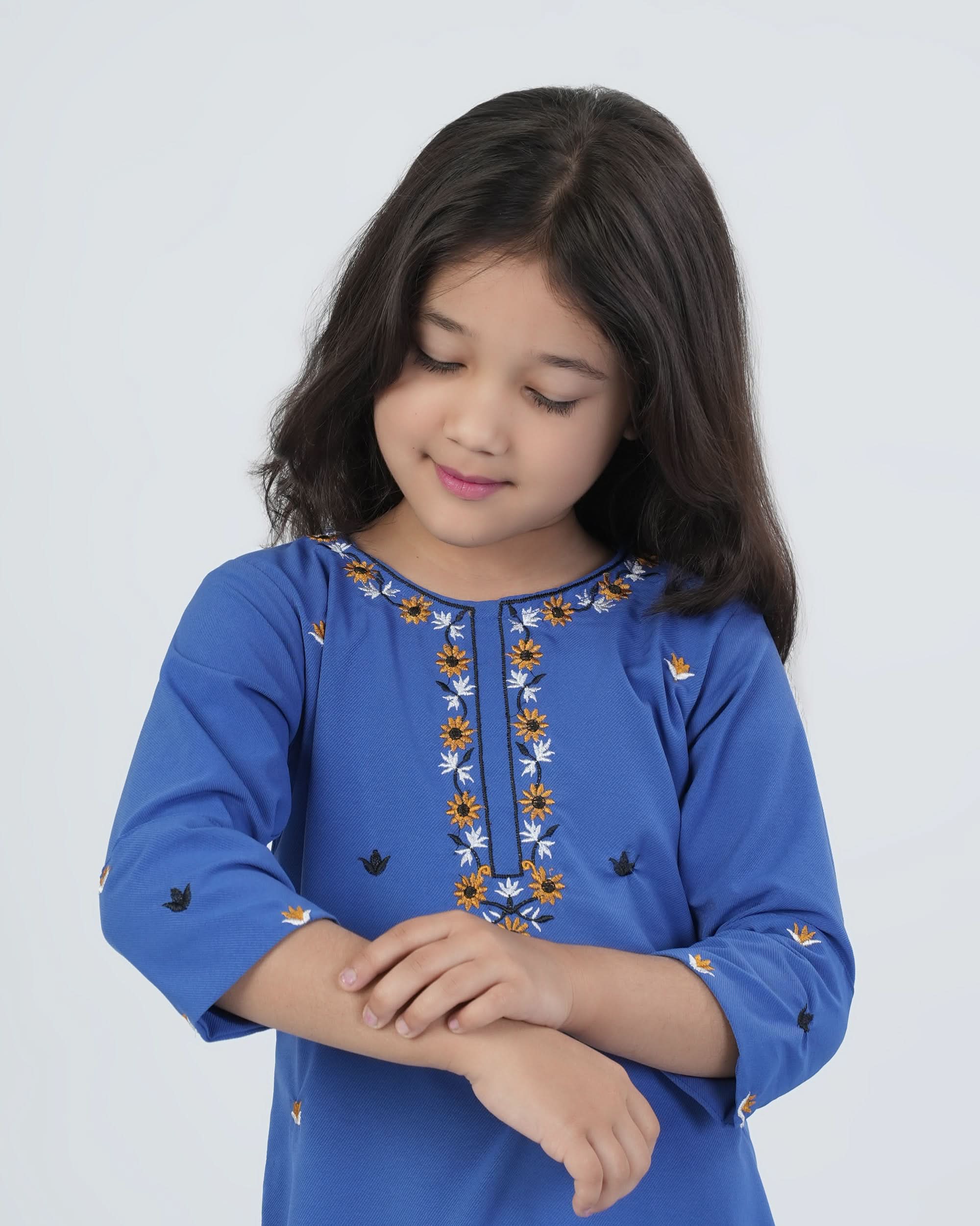 Valuables Girl’s Embroidered Kurti, Girls Kurti, Chase Value, Chase Value