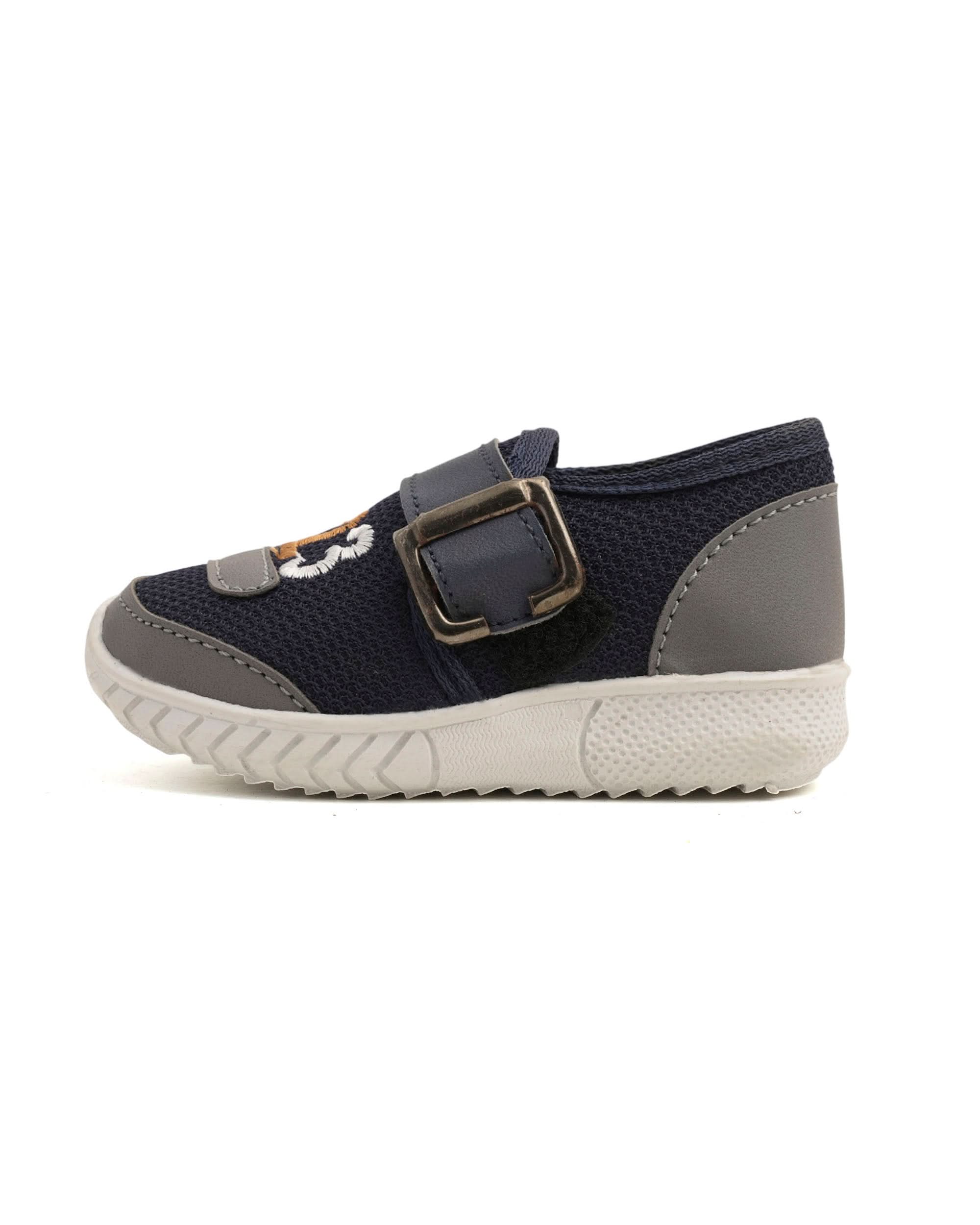 Boys Canvas Shoes, Boys Casual Shoes & Sneakers, Chase Value, Chase Value