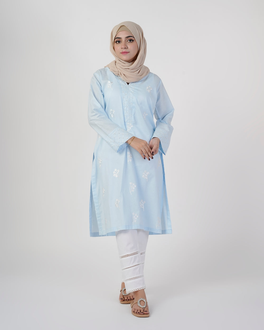 Valuables Women Embroidered Kurti, Women Ready Kurtis, Chase Value, Chase Value