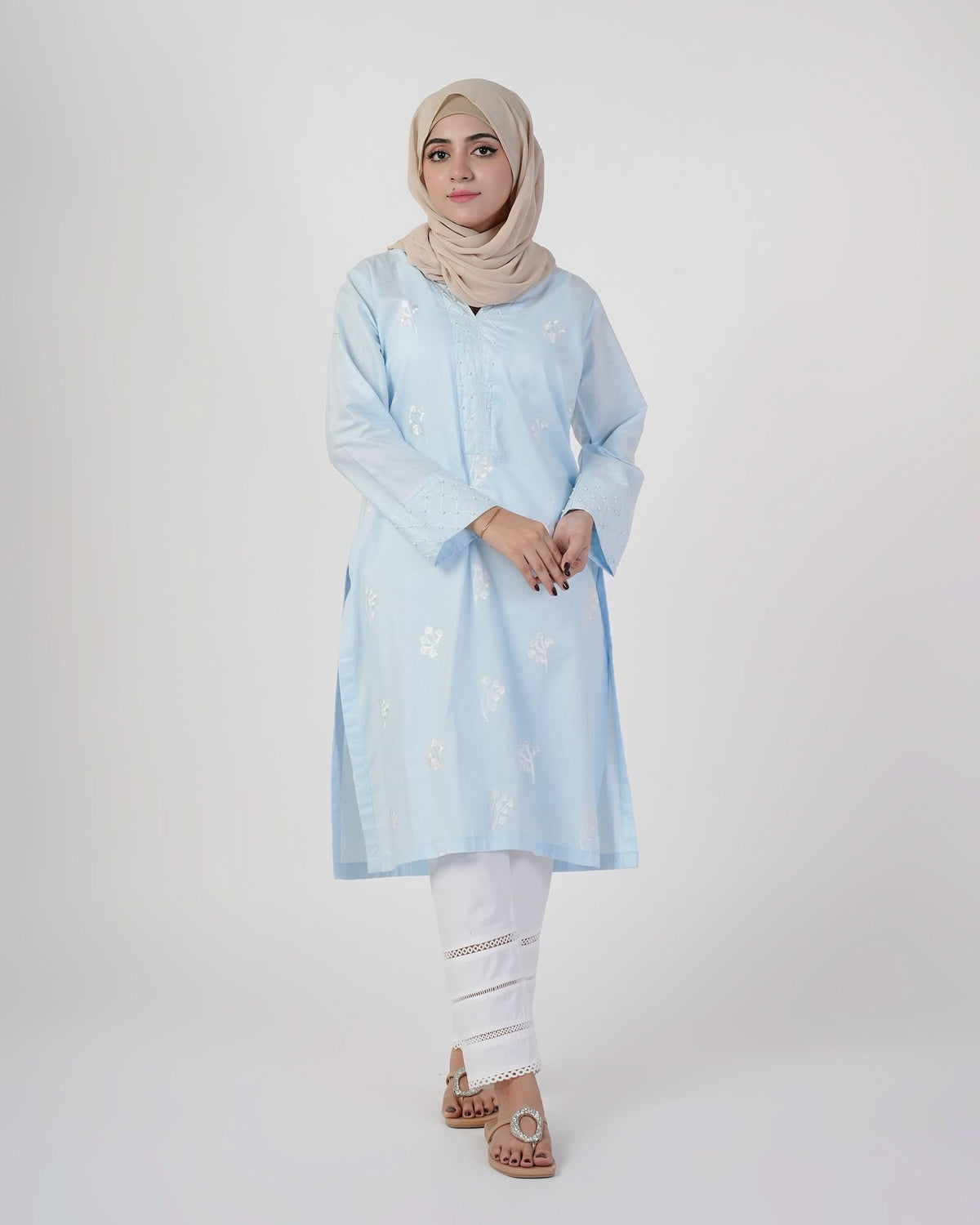 Valuables Women Embroidered Kurti, Women Ready Kurtis, Chase Value, Chase Value