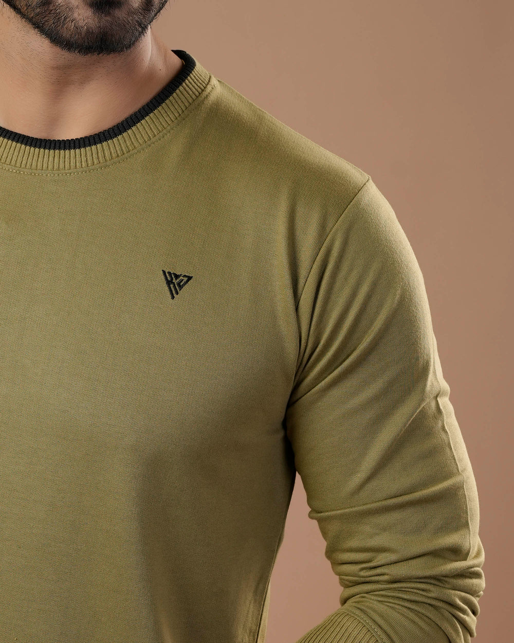 Men's Plain Sweatshirt, Men's Sweater & Sweat Shirts, Chase Value, Chase Value