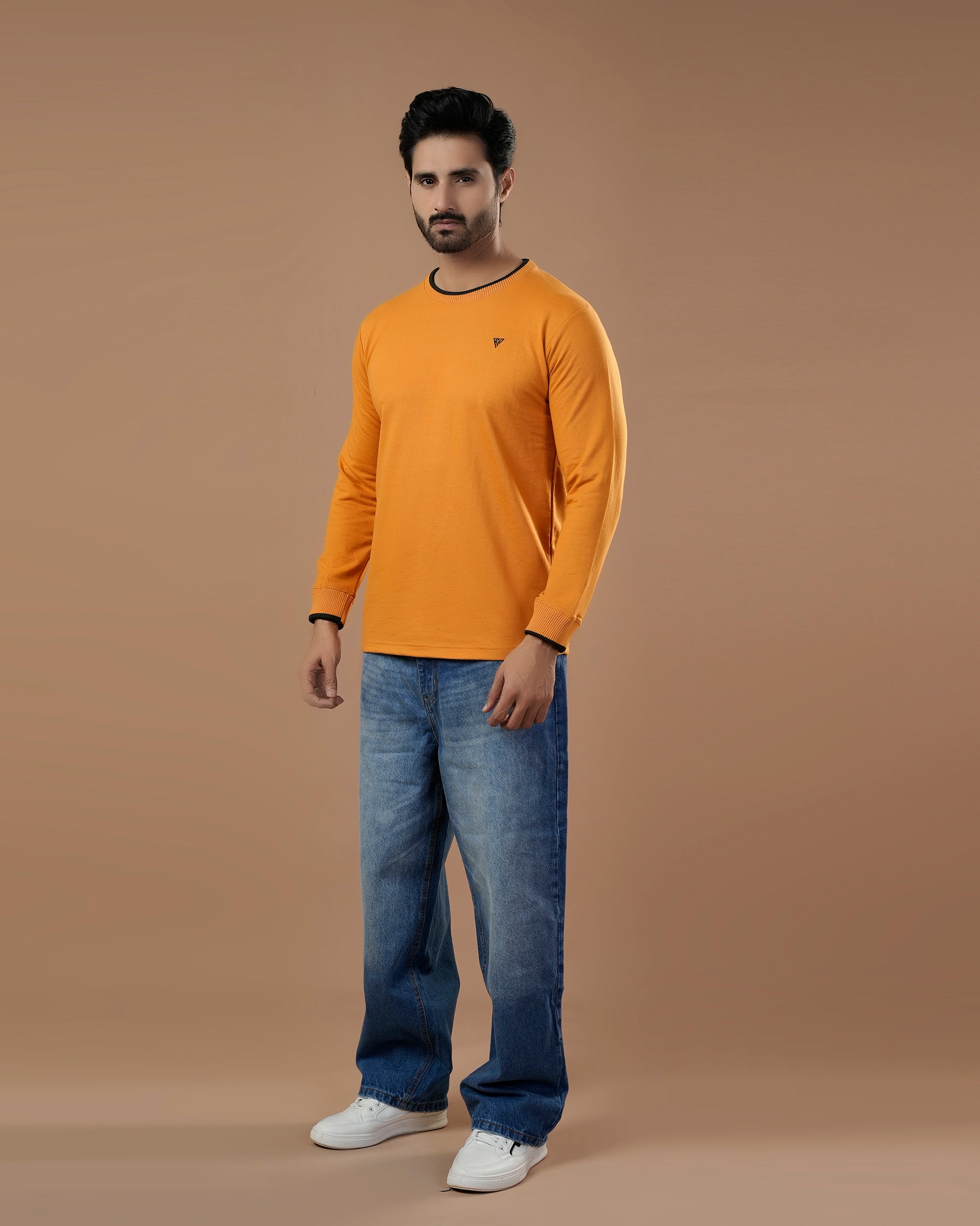 Men's Plain Sweatshirt, Men's Sweater & Sweat Shirts, Chase Value, Chase Value