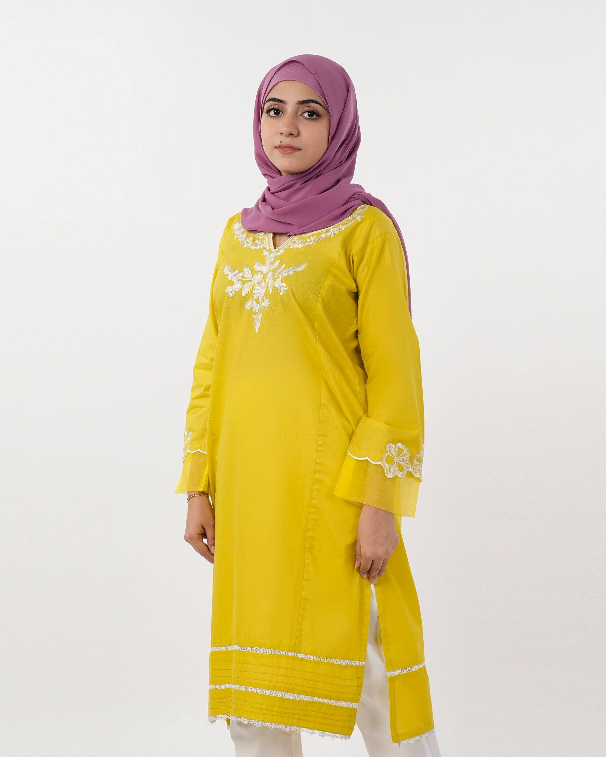 Valuables Women Embroidered Kurti, Women Ready Kurtis, Chase Value, Chase Value