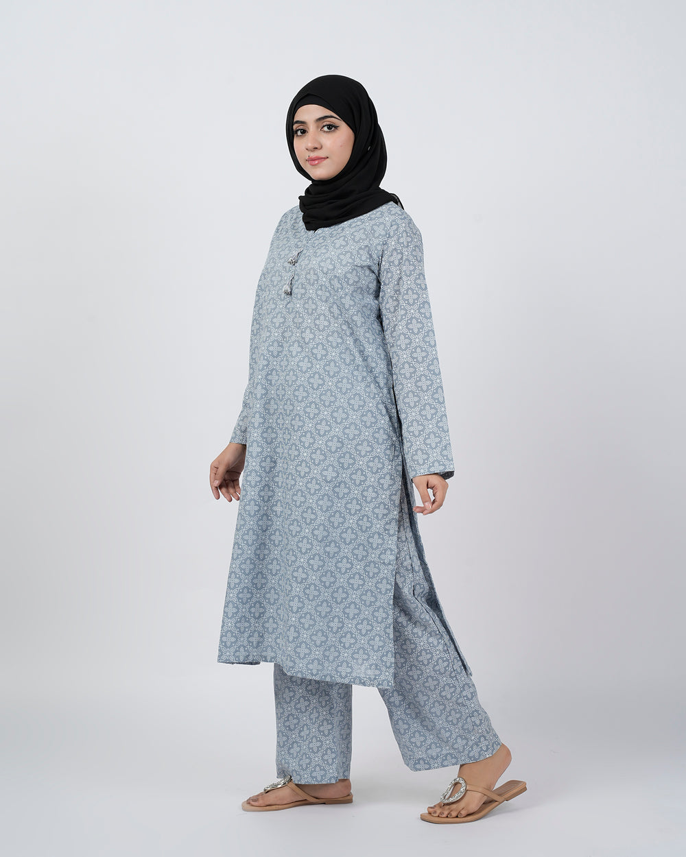 Valuable Women's 2PCS Suit - Grey, Women Shalwar Suits, Chase Value, Chase Value