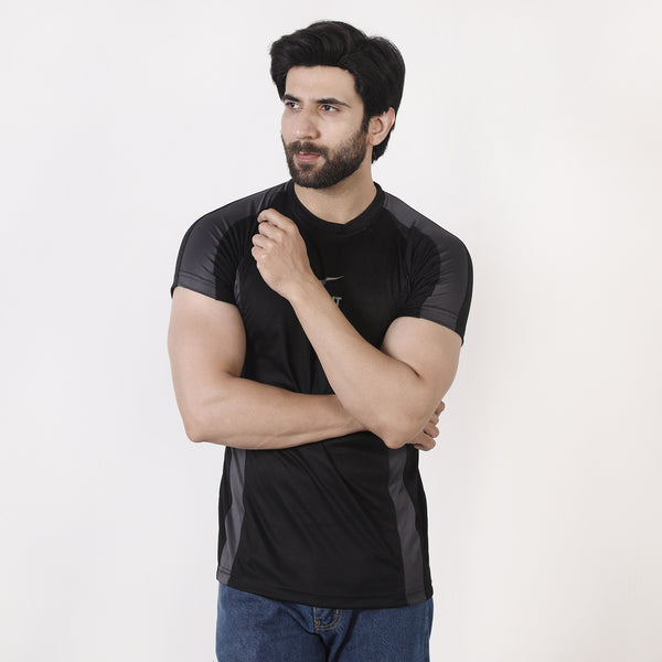 Men's Half Sleeves Round Neck T-Shirt - Black
