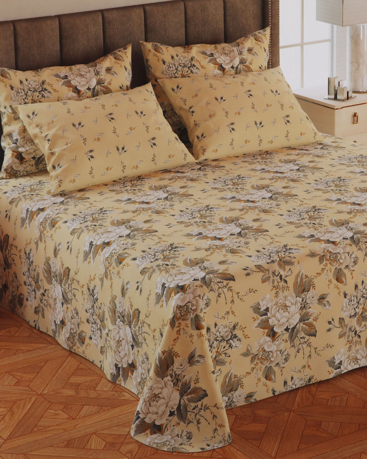 5Pcs Bedsheet Set 94*96, Double Size Bed Sheet, Chase Value, Chase Value