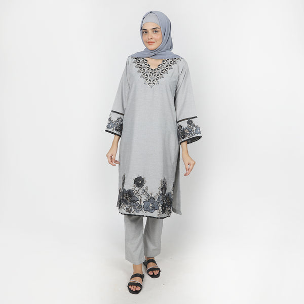 Women's Chambray Emboridered 2pcs Suit - Grey