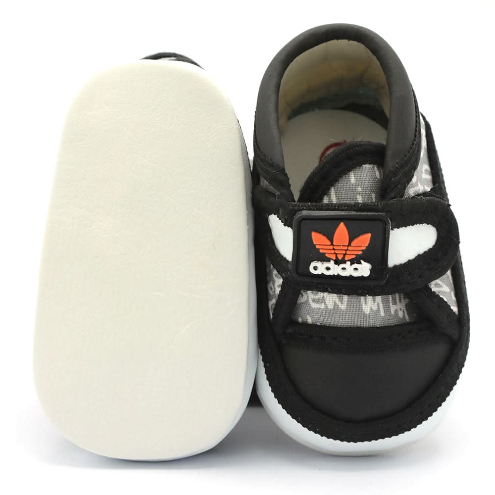Newborn Boys Shoes - Black, Newborn Caps, Shoes & Socks, Chase Value, Chase Value