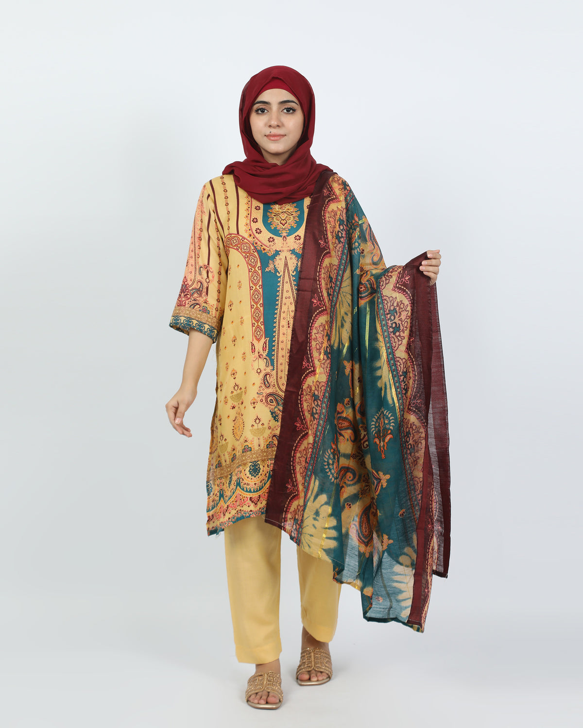 Valuable Women's Printed 3 Pcs Suit