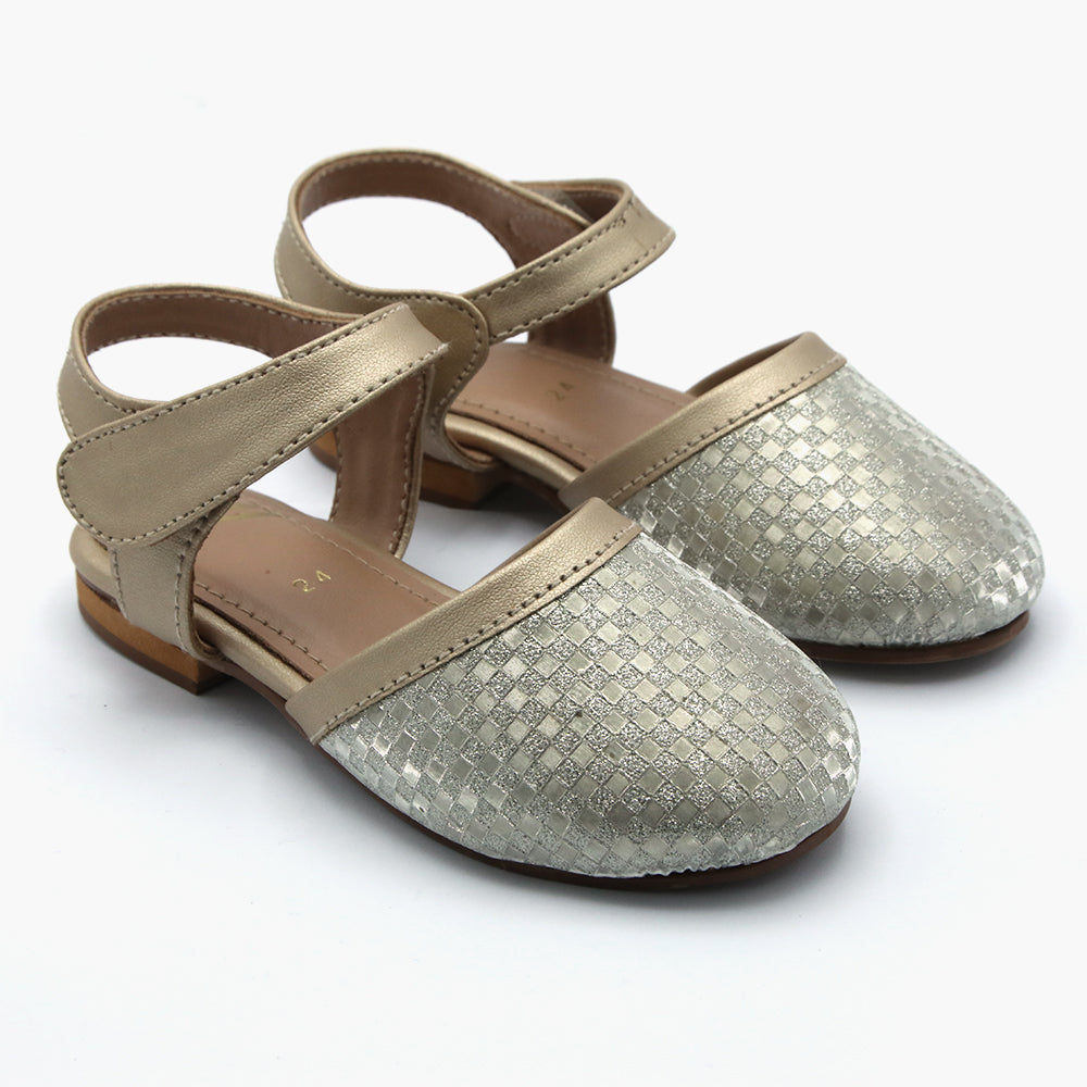 Girls Banto Sandal - Golden, Girls Sandals, Chase Value, Chase Value