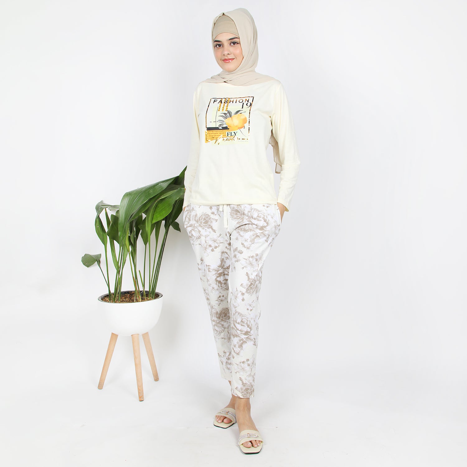 Women's Printed Trouser - Cream, Women Pants & Tights, Chase Value, Chase Value