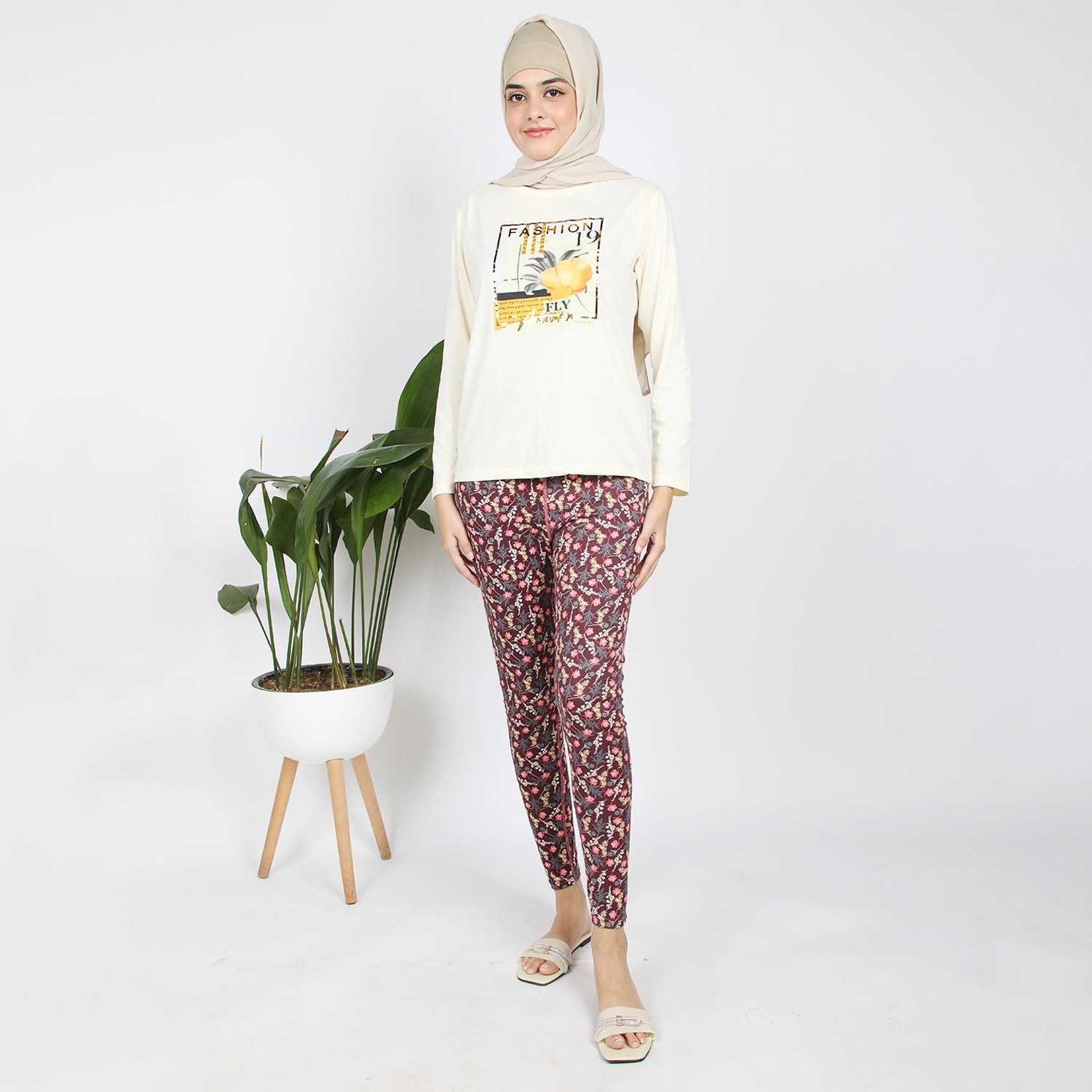 Women's Printed Tight - Maroon, Women Pants & Tights, Chase Value, Chase Value