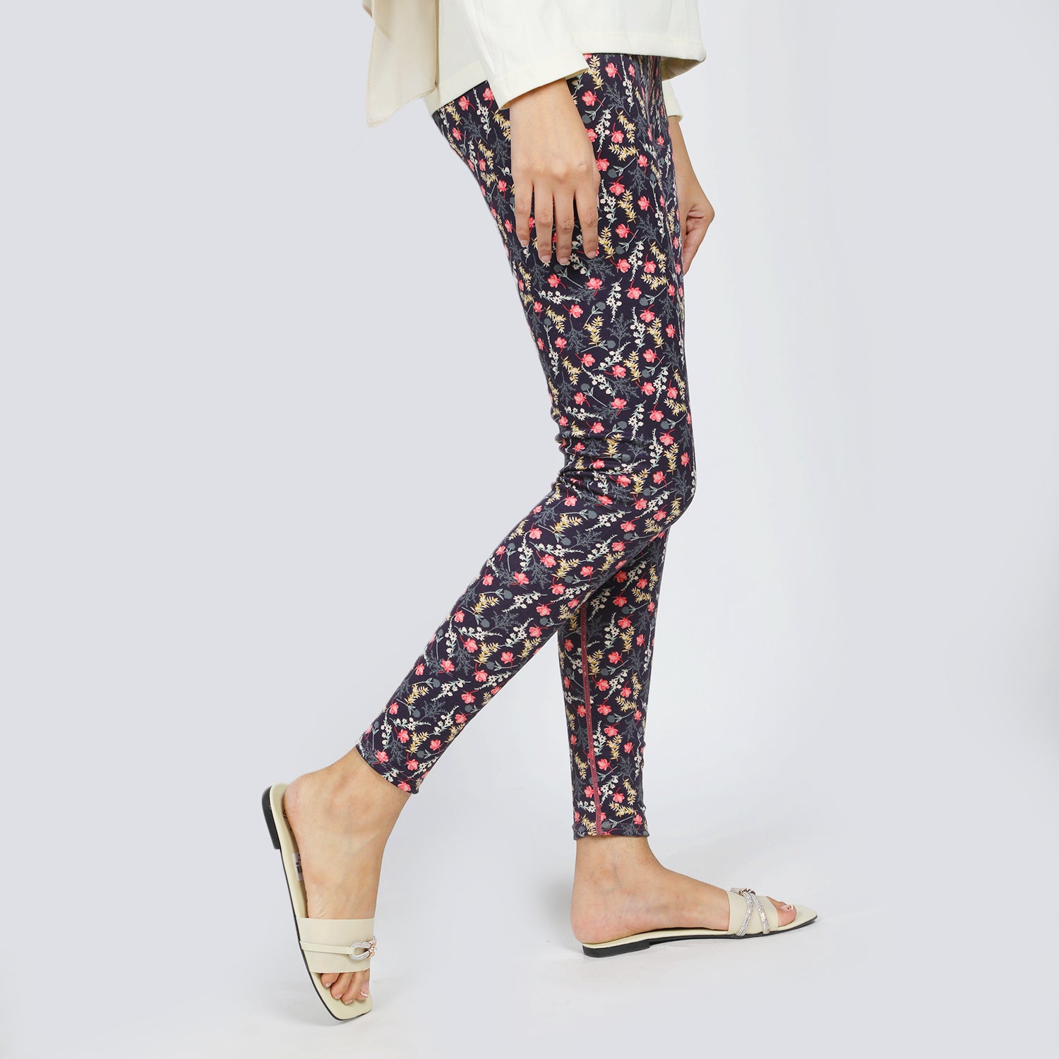 Women's Printed Tight - Purple, Women Pants & Tights, Chase Value, Chase Value