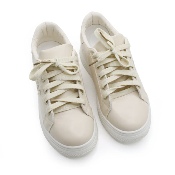 Women's Stylish, Comfortable & Trendy Sneakers for Every Occasion