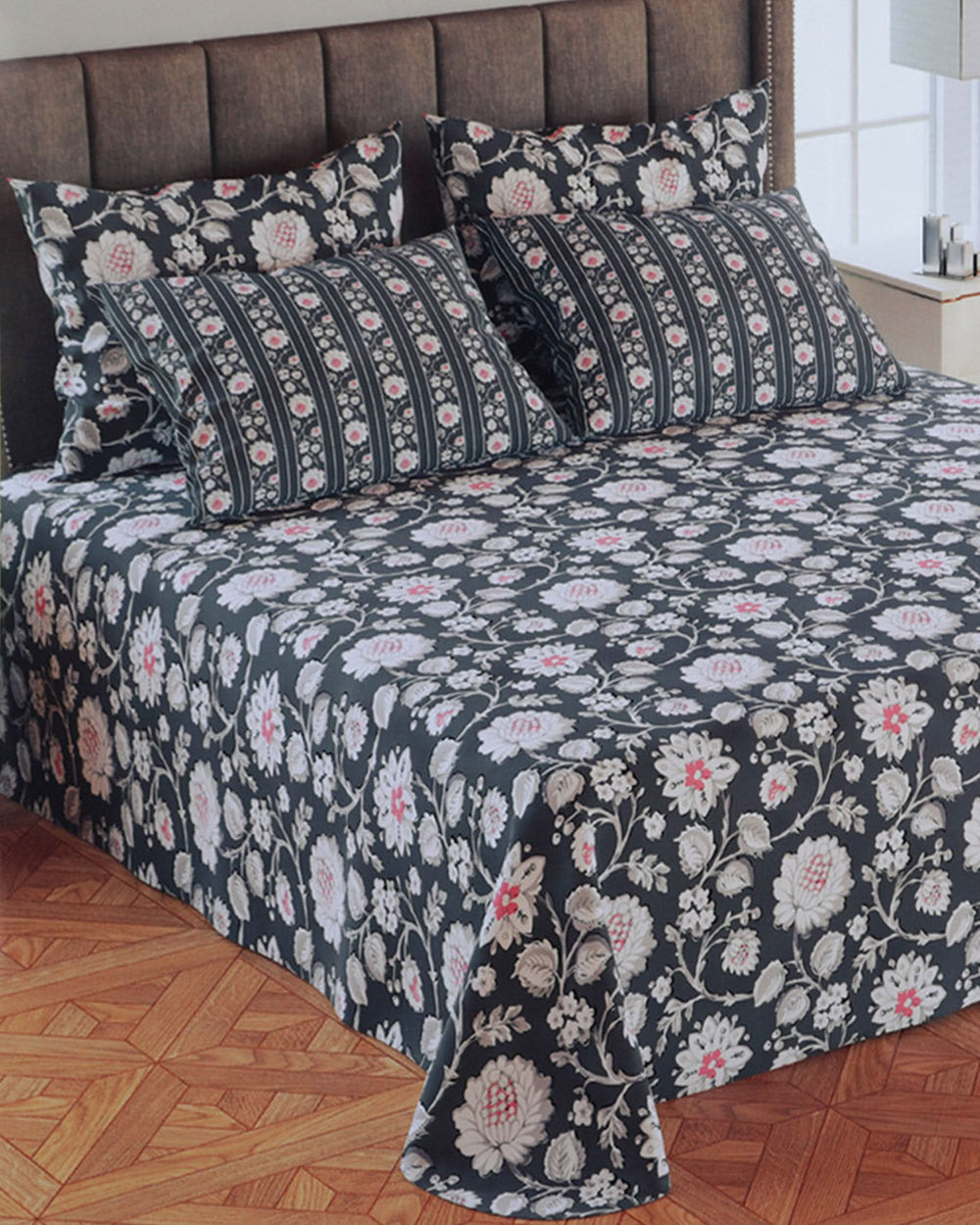 5Pcs Bedsheet Set 94x96, Double Size Bed Sheet, Chase Value, Chase Value