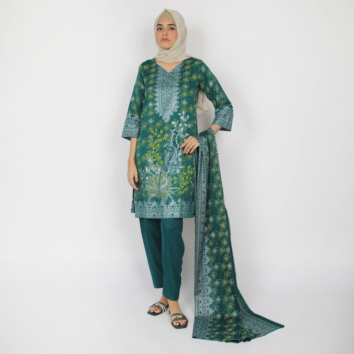 Women's Printed 3pcs Suit - Green, Women Shalwar Suits, Chase Value, Chase Value