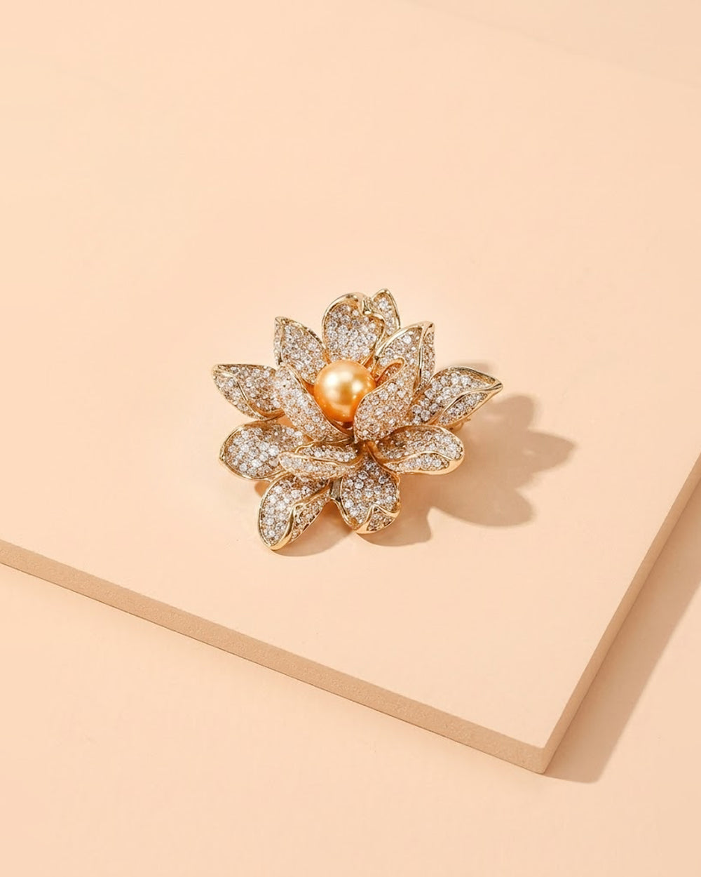 Eminent Women's Hair Brooch
