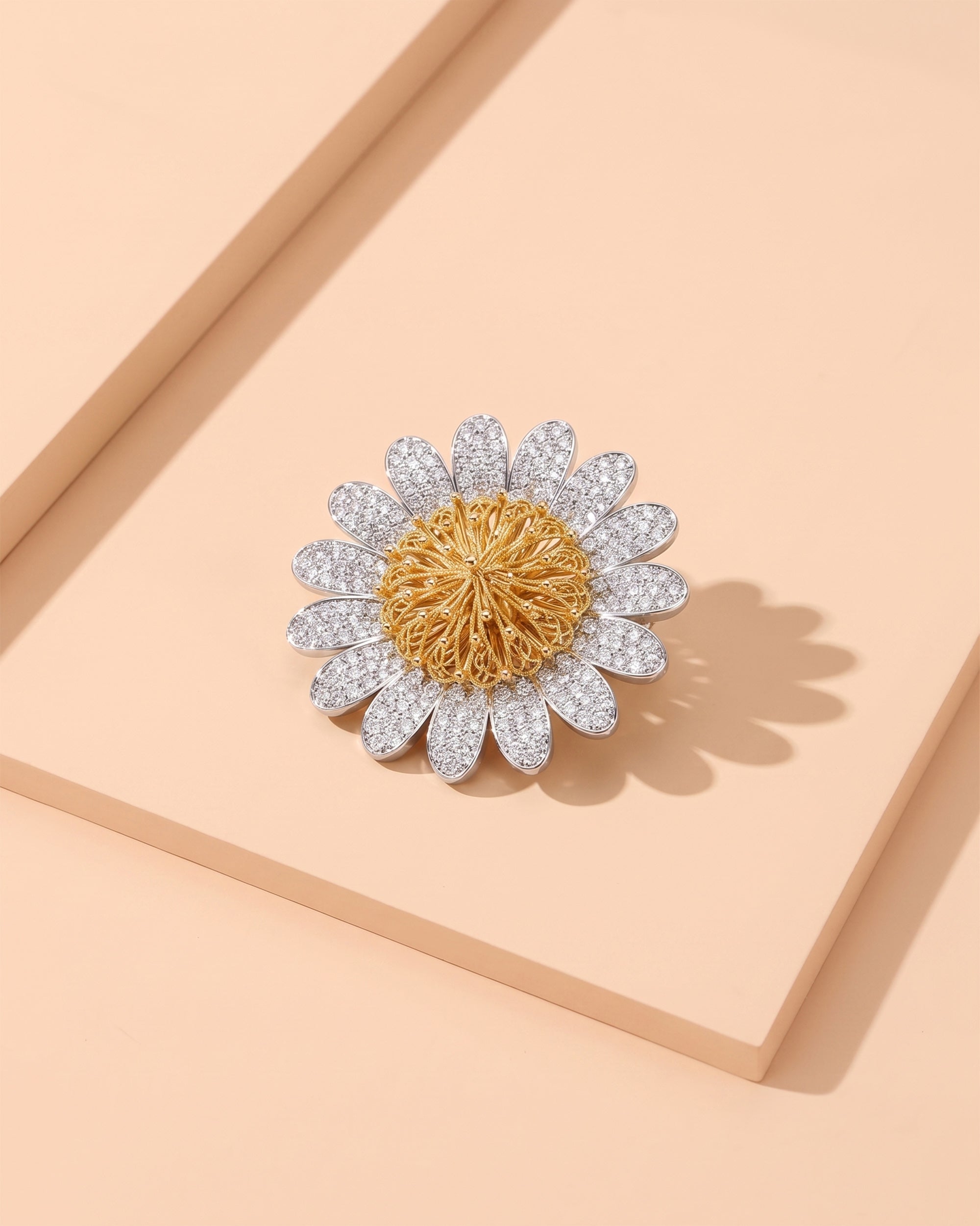 Eminent Women's Hair Brooch
