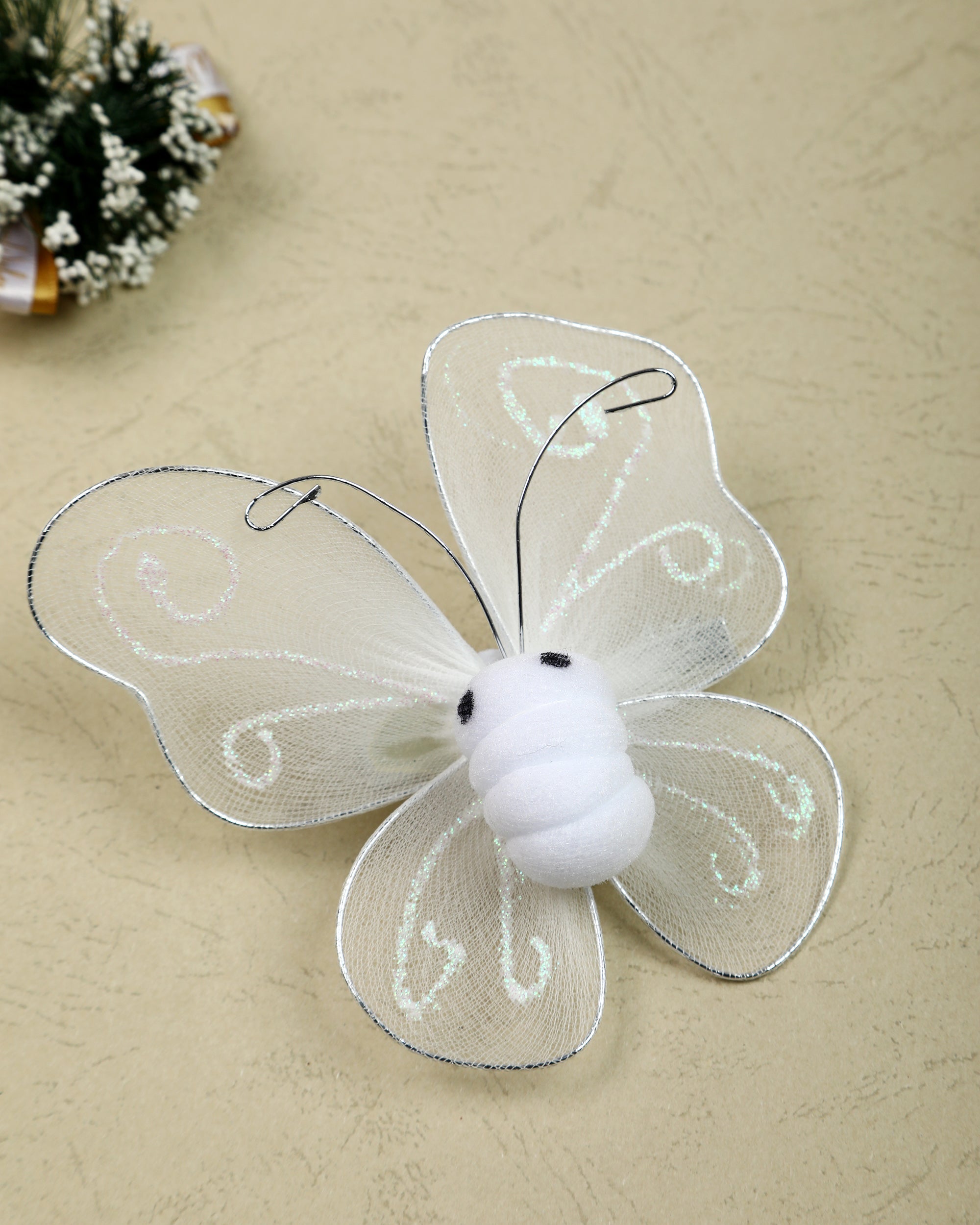14 August Hair Pin