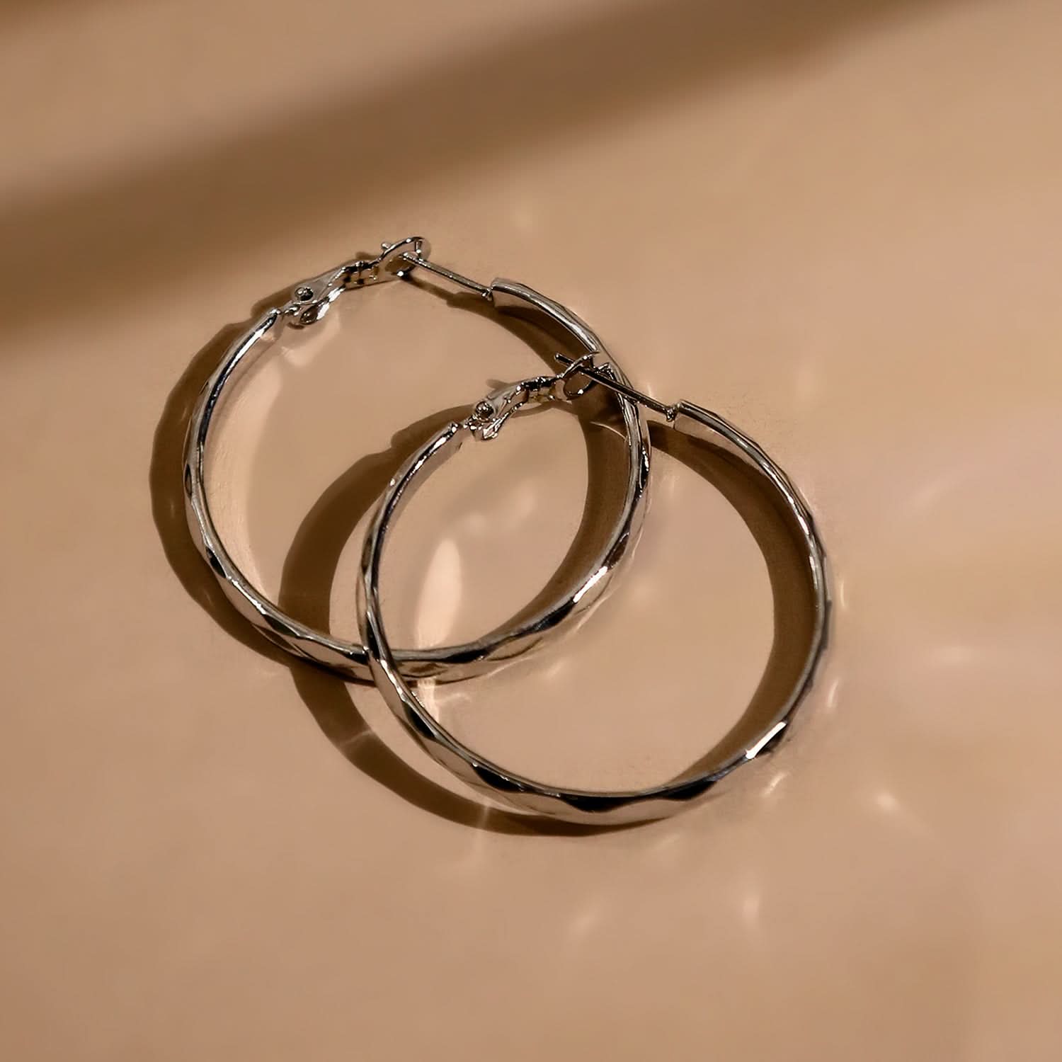 Women's Earring, Women Earrings & Tops, Chase Value, Chase Value