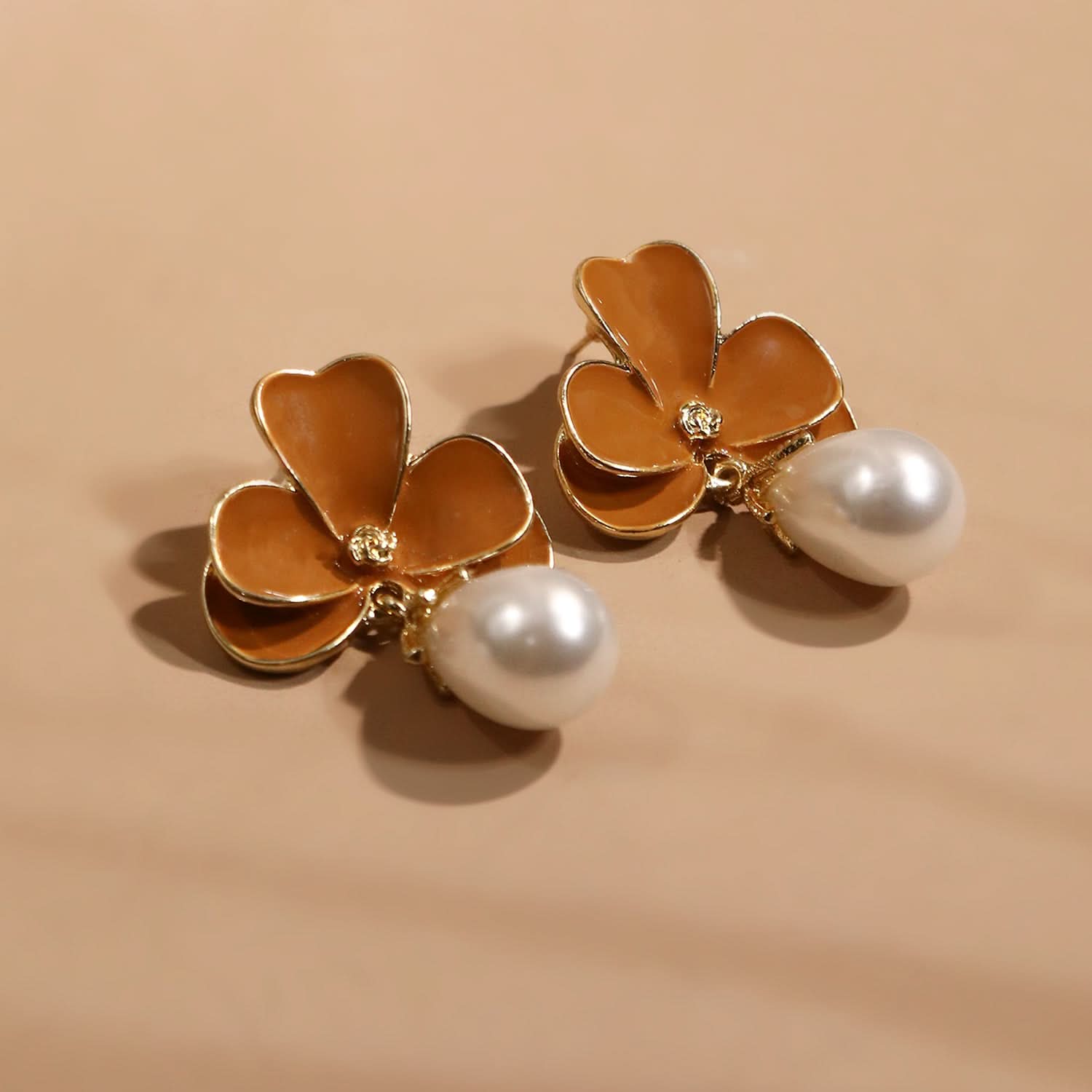 Women's Earring, Women Earrings & Tops, Chase Value, Chase Value