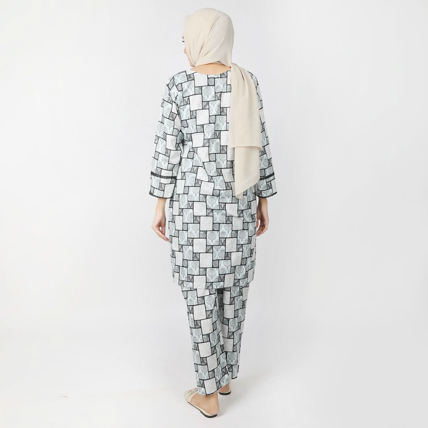 Women's Printed Khaddar Stitched 2pcs Suit - Grey, Women Shalwar Suits, Chase Value, Chase Value