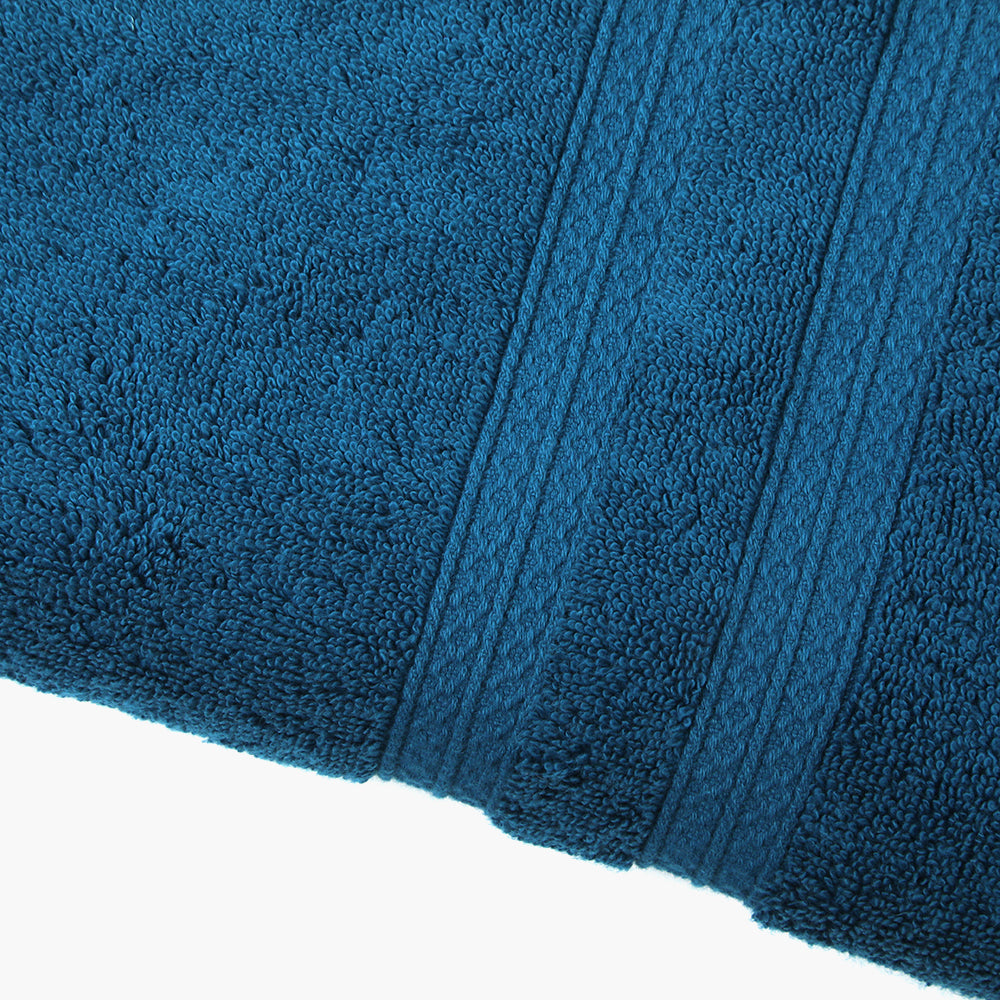 Eminent Bath Towel - Turquoise, Bath Towels, Eminent, Chase Value