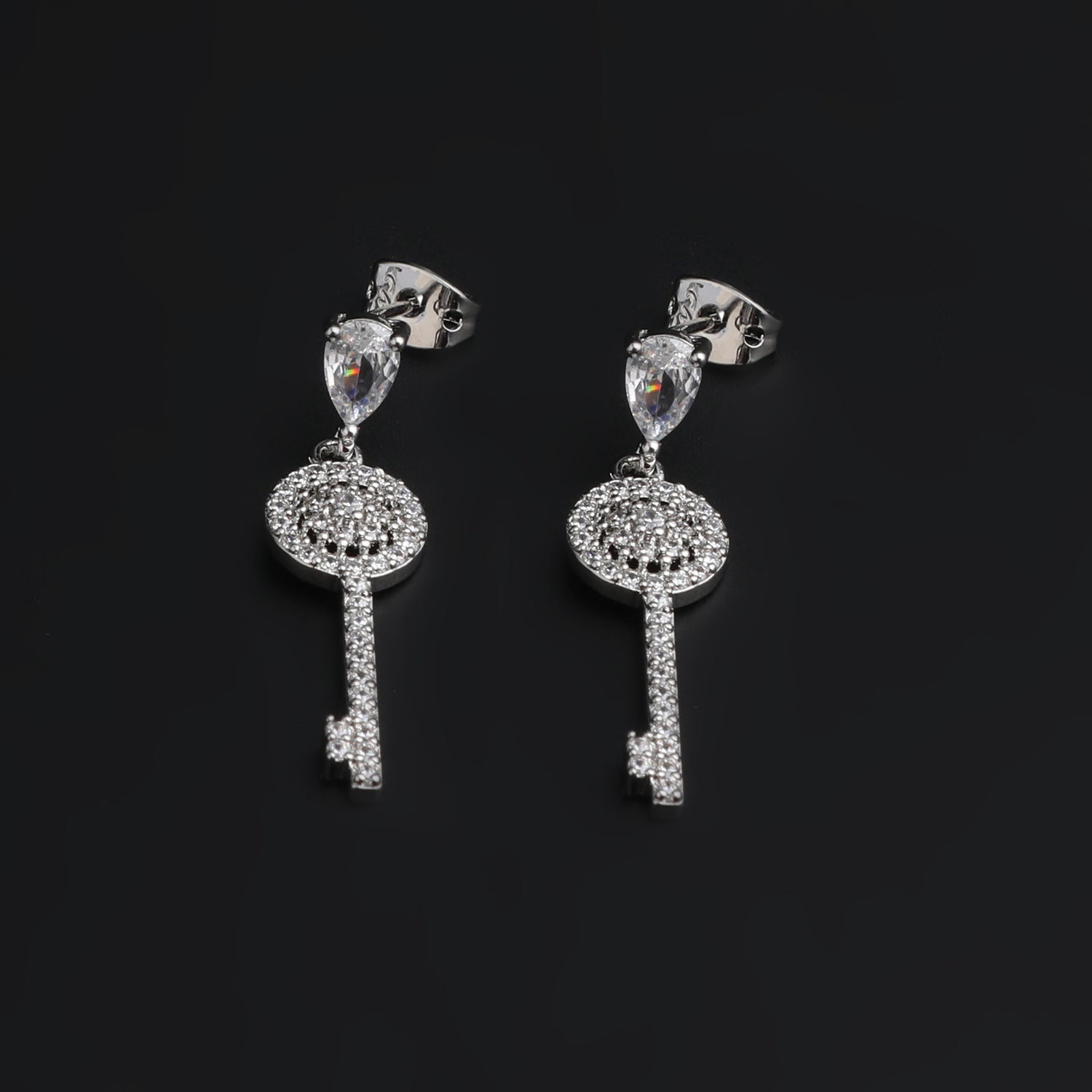 Women's Earing, Women Earrings & Tops, Chase Value, Chase Value