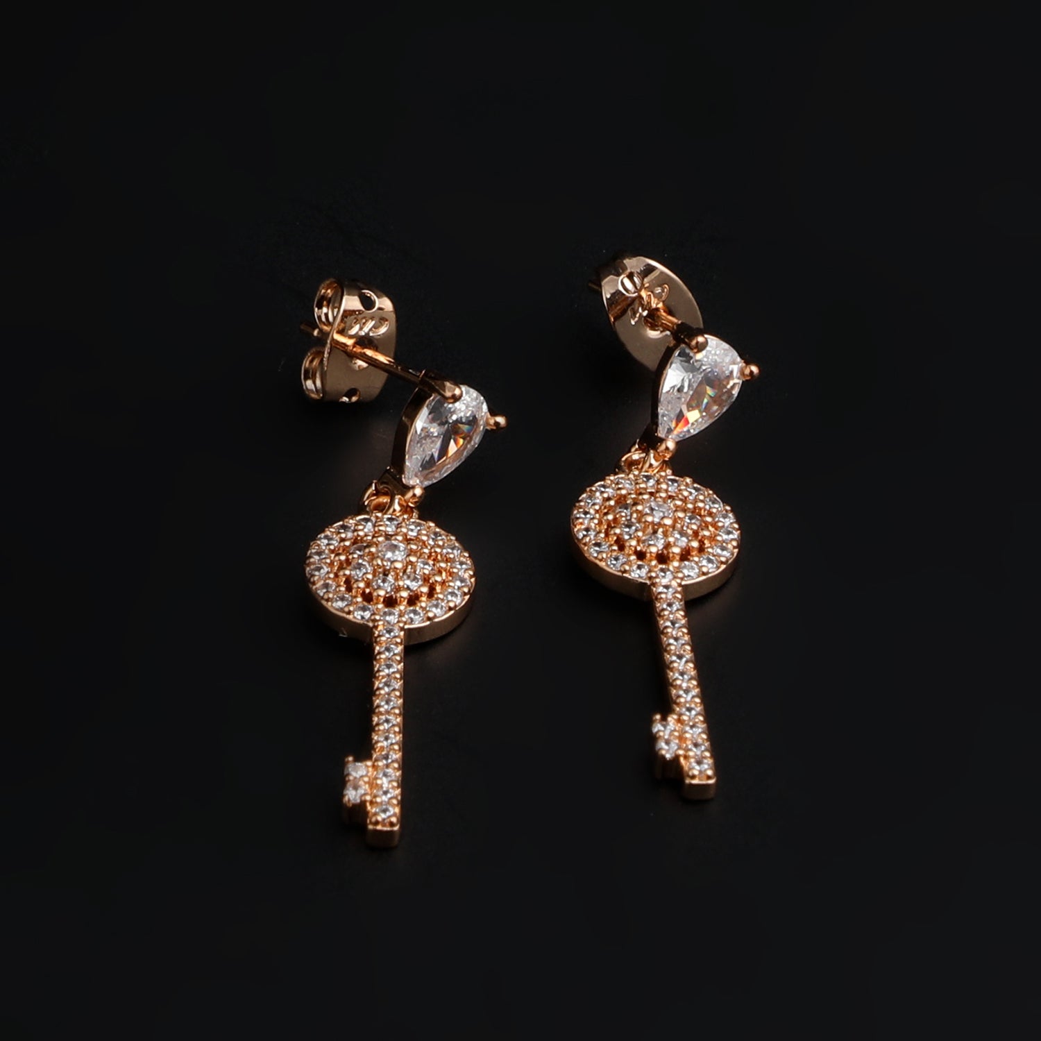 Women's Earing, Women Earrings & Tops, Chase Value, Chase Value