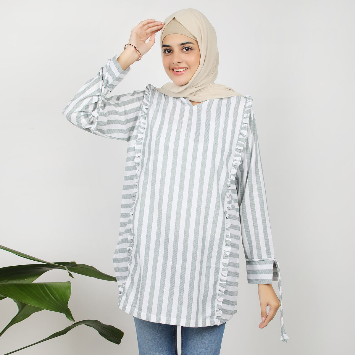 Eminent Women's Western Top - White, Women T-Shirts & Tops, Eminent, Chase Value