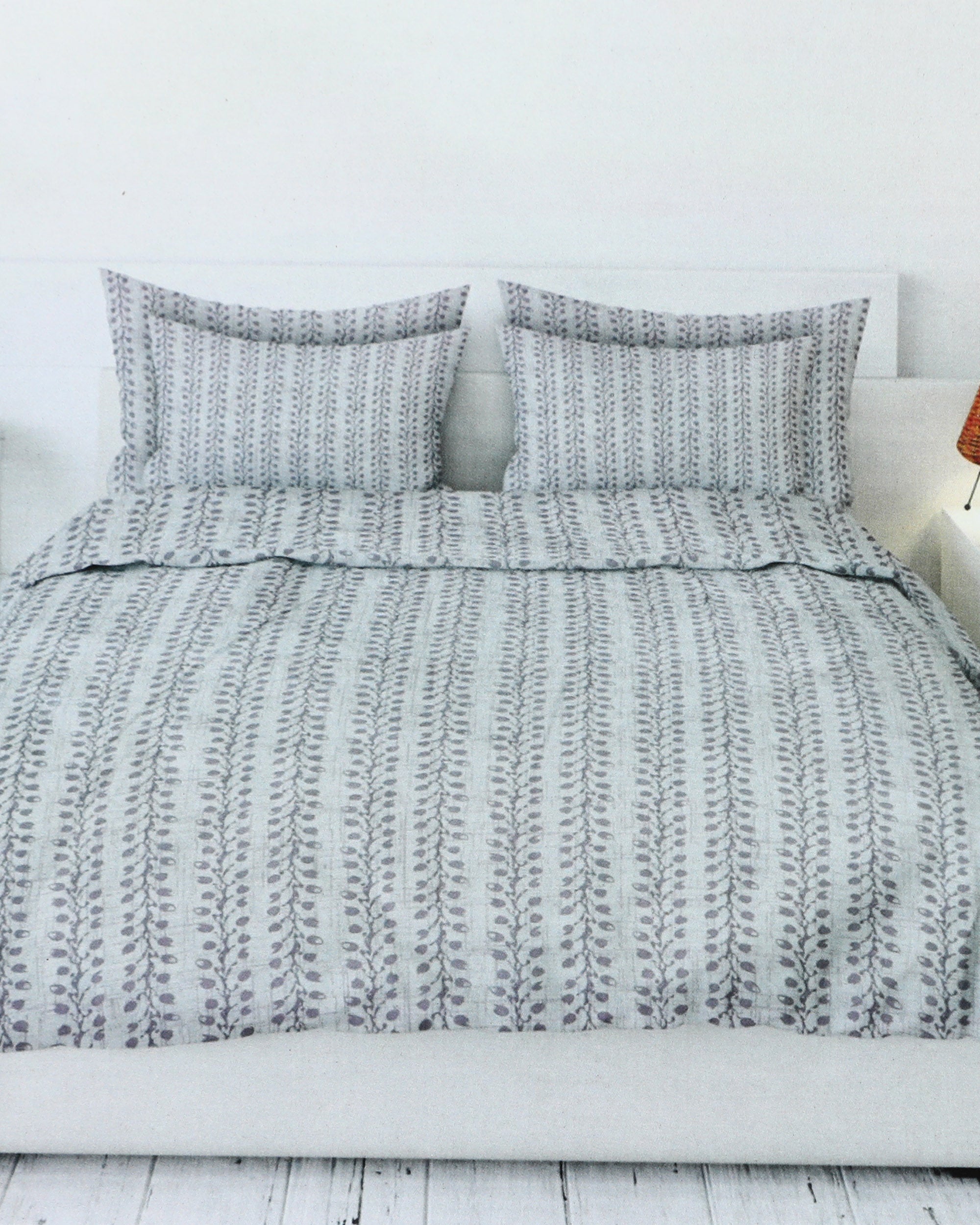 Cotton King Size Bed Sheet Set - 5 Pc - 96 x 102 Inch