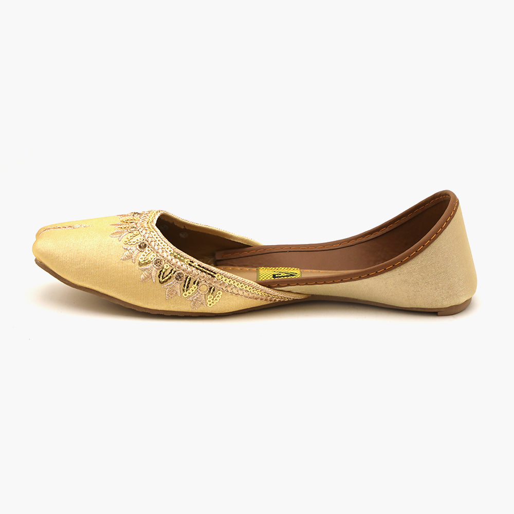 Women's Khussa - Golden, Women Khussa, Chase Value, Chase Value