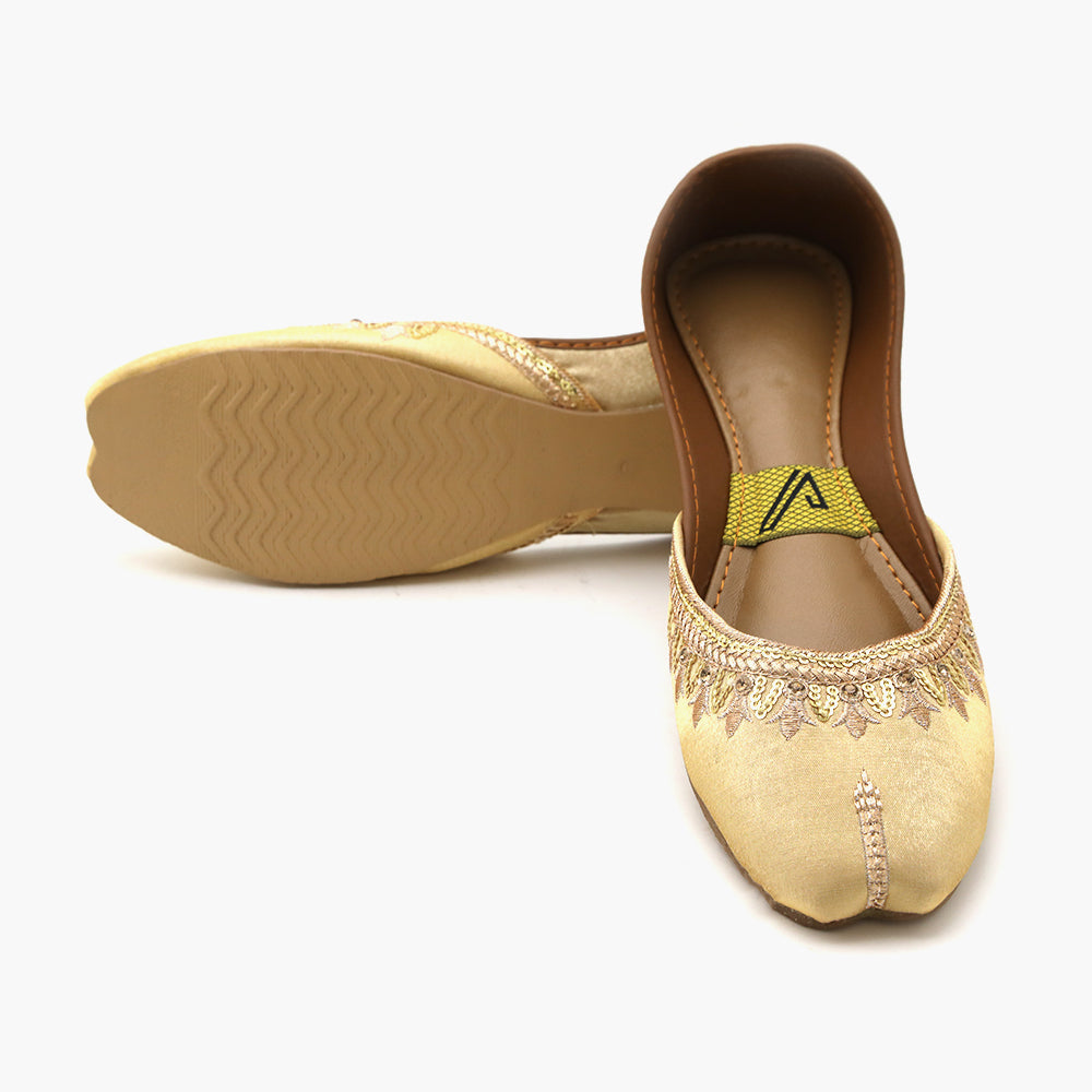 Women's Khussa - Golden, Women Khussa, Chase Value, Chase Value