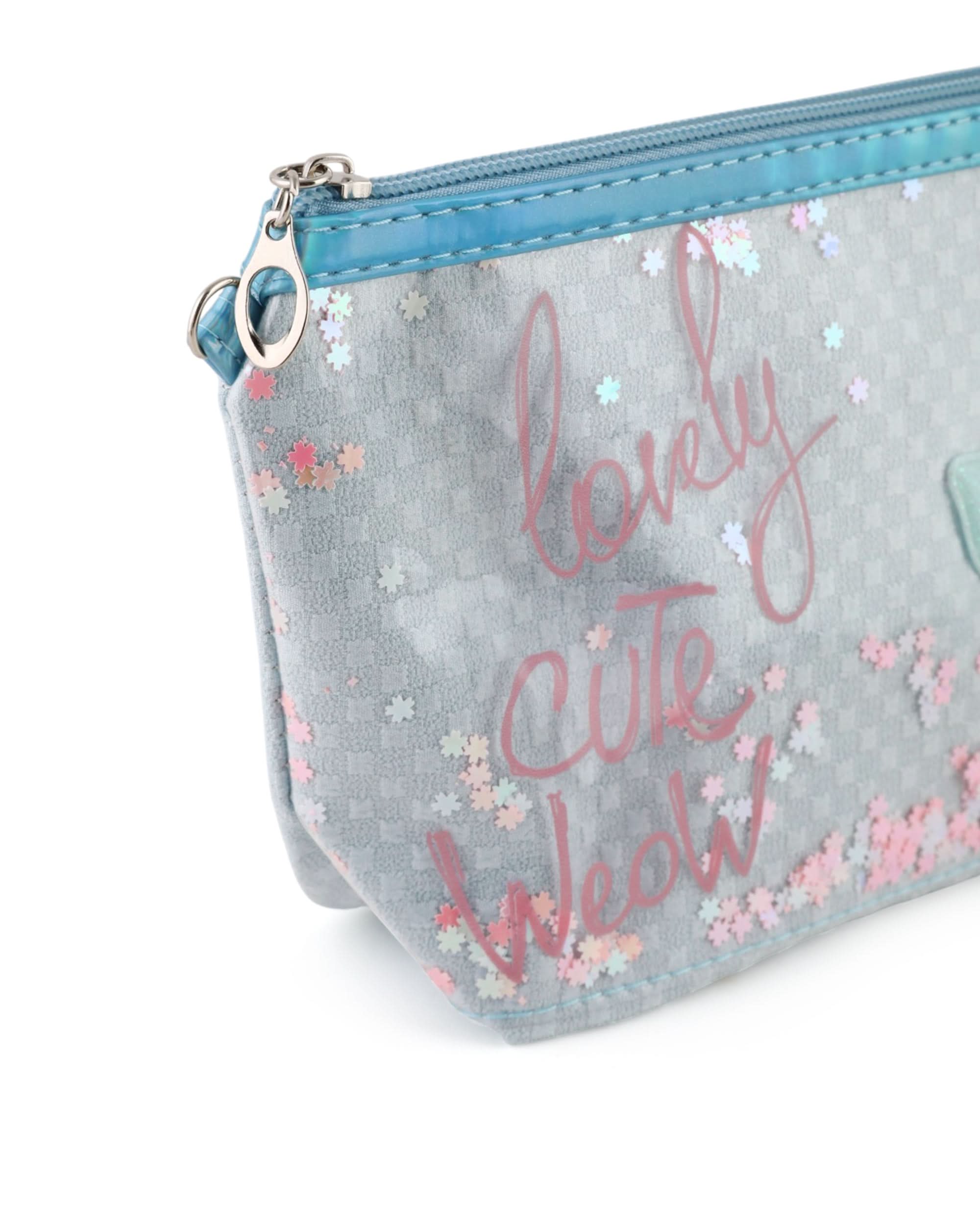 Makeup Pouch, Makeup Kits & Pallets, Chase Value, Chase Value