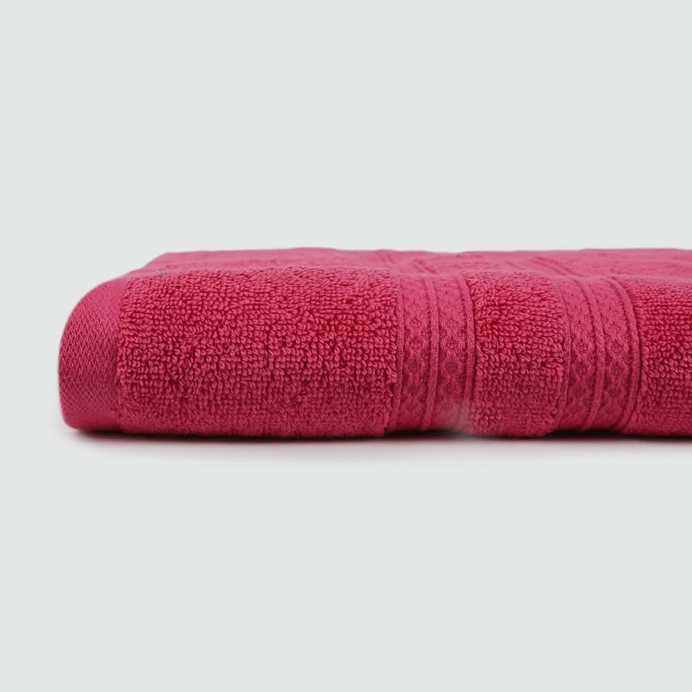 Eminent Bath Towel - Fuchsia, Bath Towels, Eminent, Chase Value