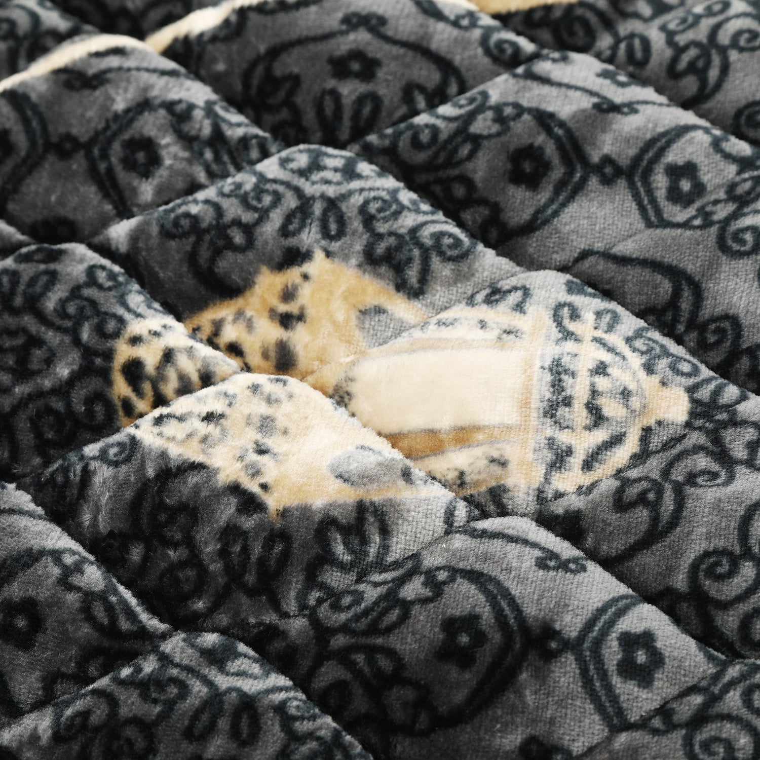 Prayer Mat (Jay E Namaz), Prayer Accessories, Chase Value, Chase Value