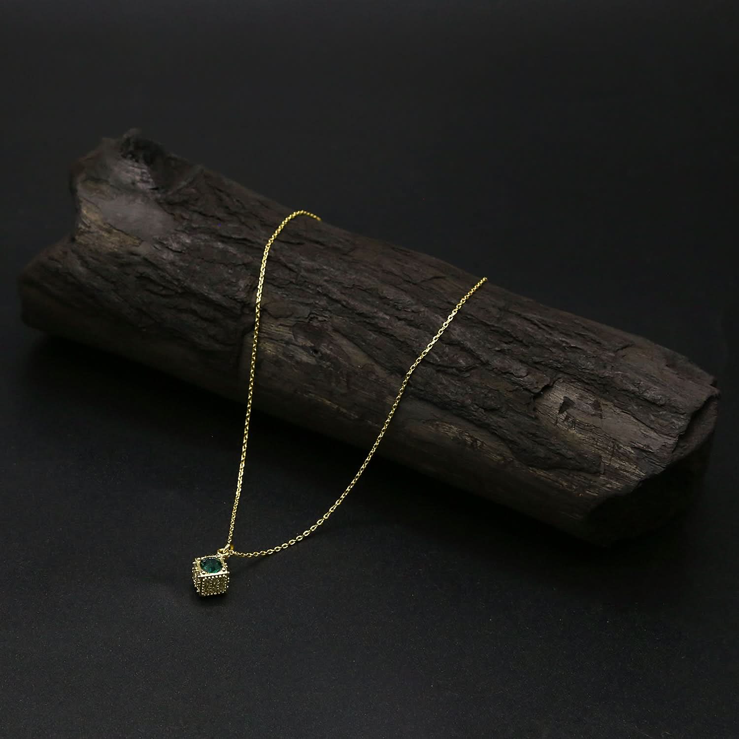 Women's Xuping Necklace - Golden, Women Chains & Lockets, Chase Value, Chase Value