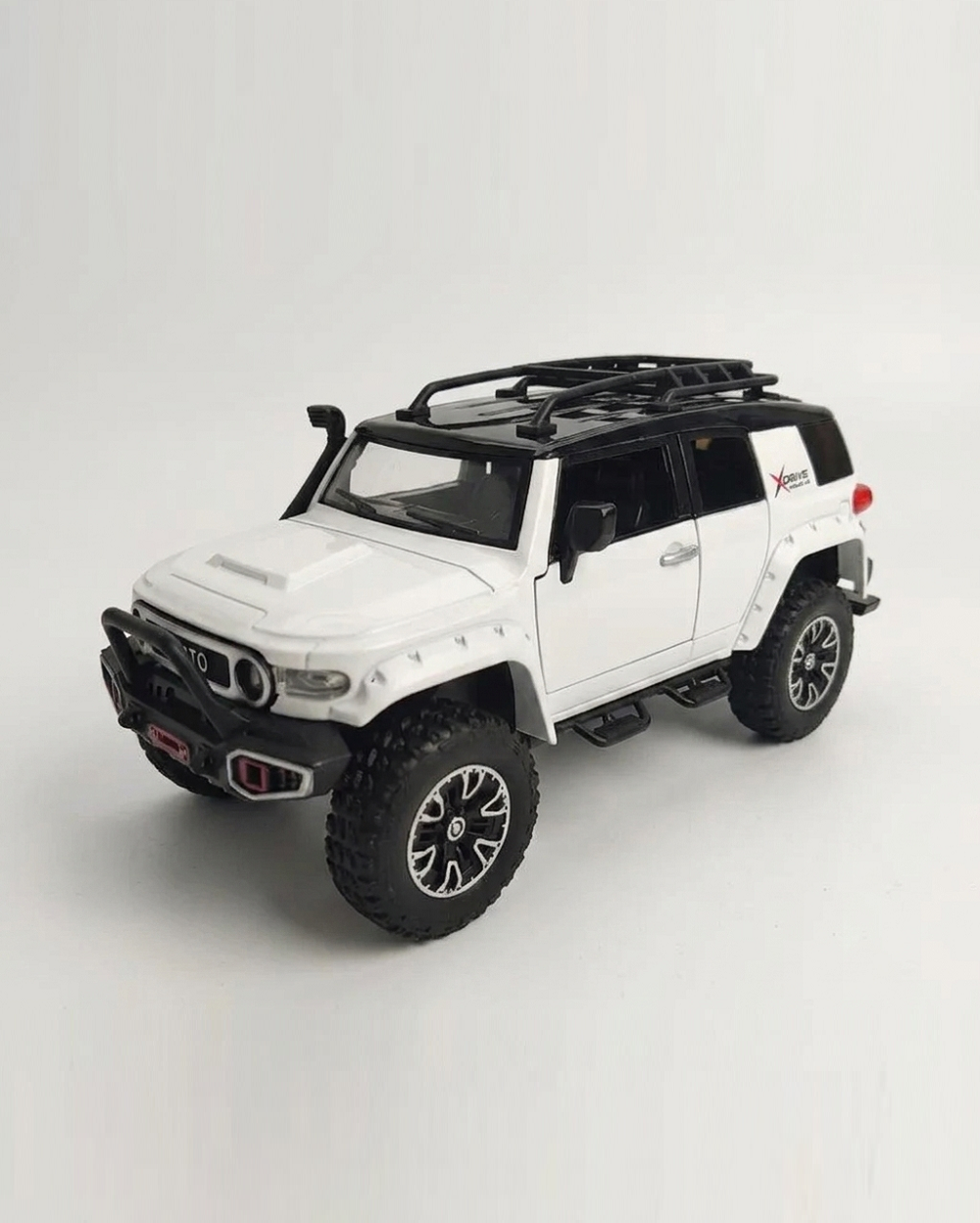 Die Cast Jeep with Light and Music