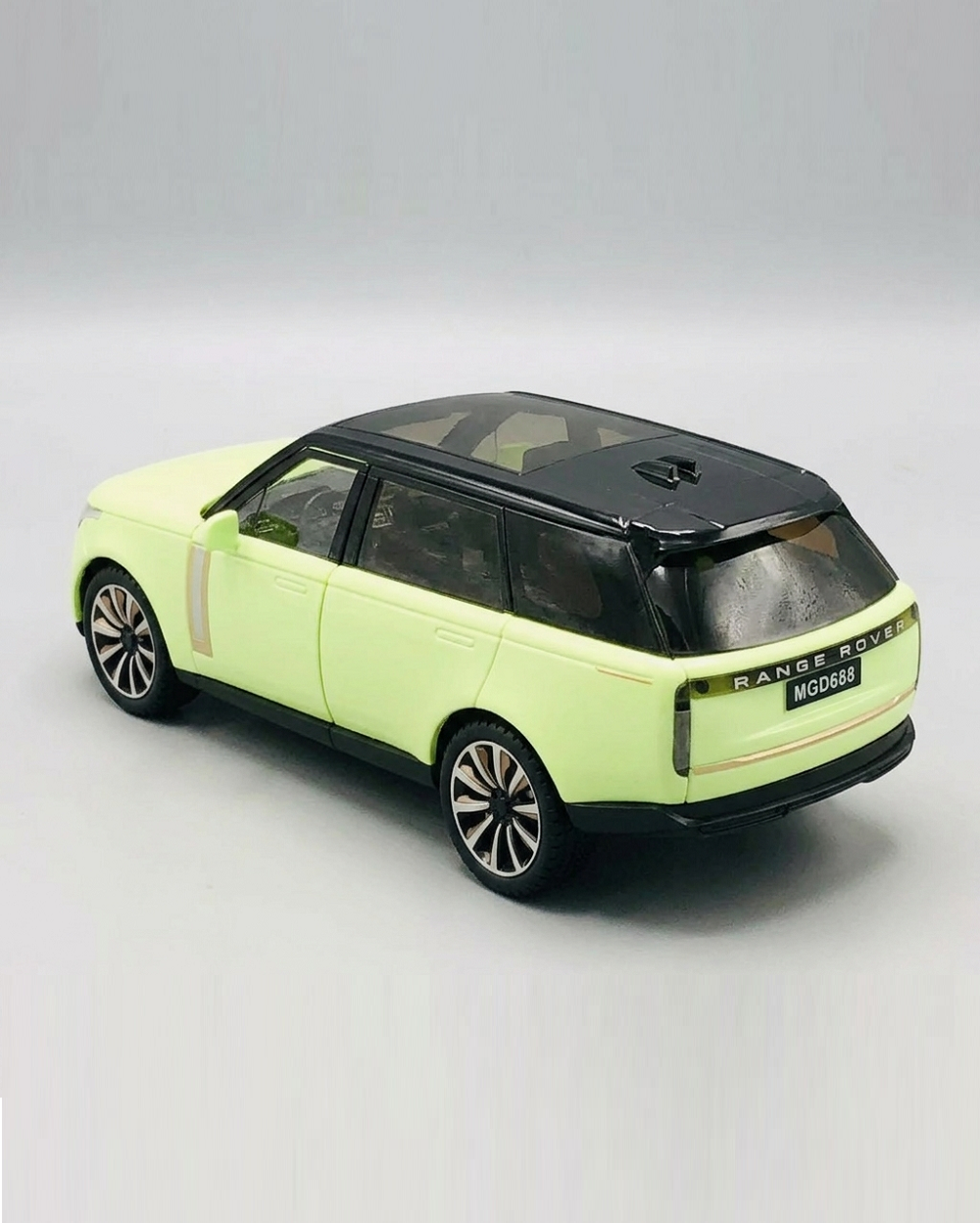 Die Cast Car with Light and Music