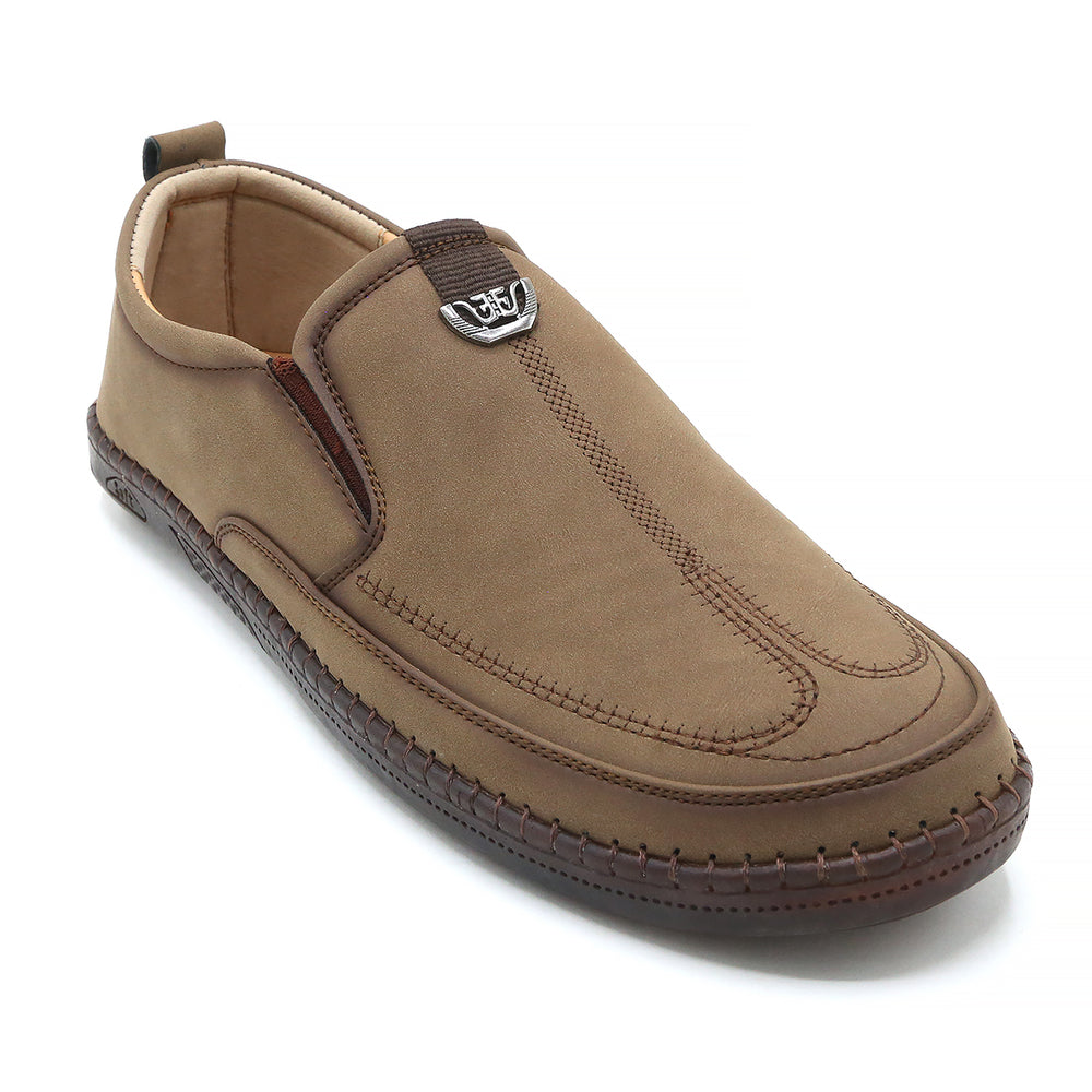 Clarks Men’s Brown Casual Loafers – Slip-On Style – Breathable Upper, Men's Casual Shoes, Chase Value, Chase Value