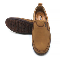 Men's Casual Shoes - Mustard