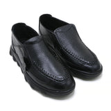 Eminent Black Casual Loafers for Men – Textured Faux Leather, Men's Casual Shoes, Eminent, Chase Value