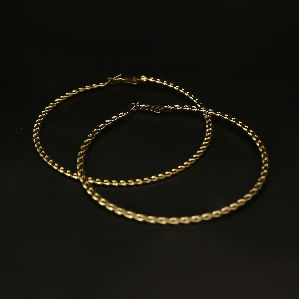 Women's Stylish Earing, Women Earrings & Tops, Chase Value, Chase Value
