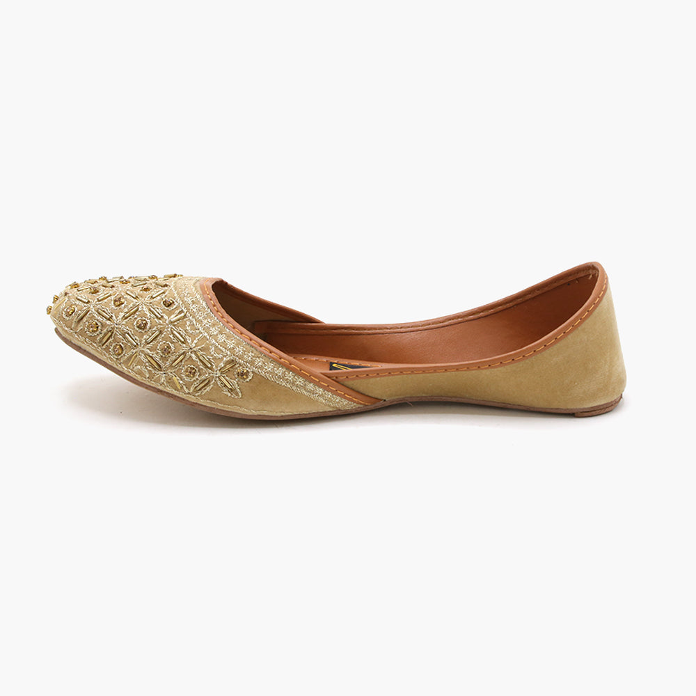 Women's Khussa - Golden, Women Khussa, Chase Value, Chase Value