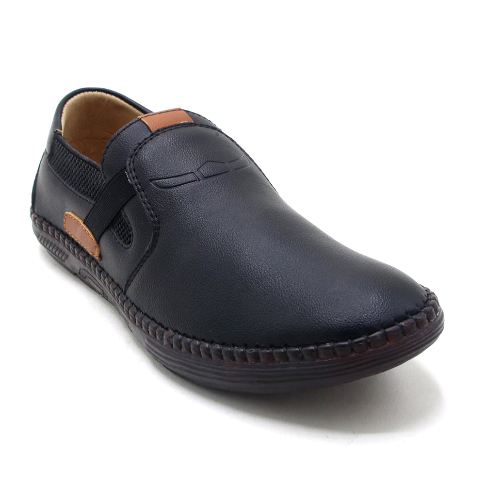 Clarke Slip-on - Medicated In Leather Loafers - Black, Men's Casual Shoes, Clarks, Chase Value