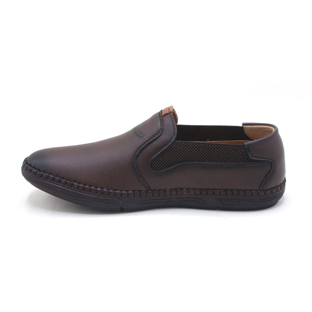 Clarke Slip-on - Medicated In Leather Loafers - Brown, Men's Casual Shoes, Clarks, Chase Value