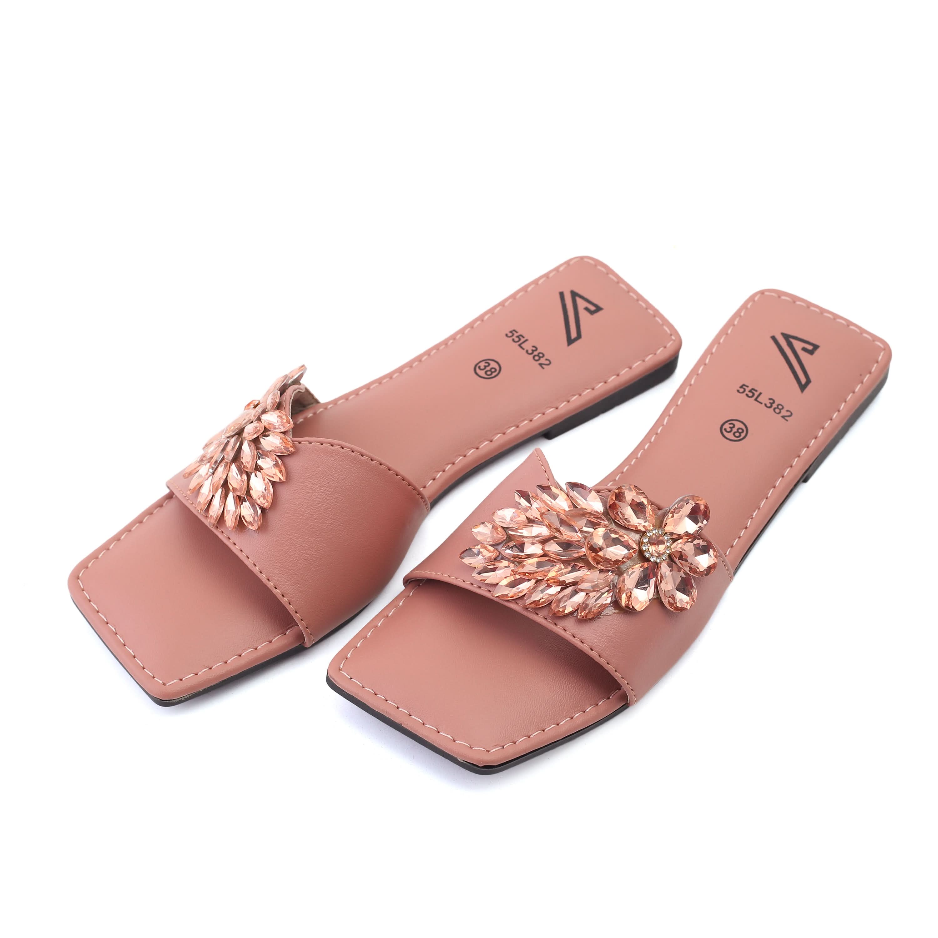 Valuable Women's Slipper, Women Slippers, Chase Value, Chase Value