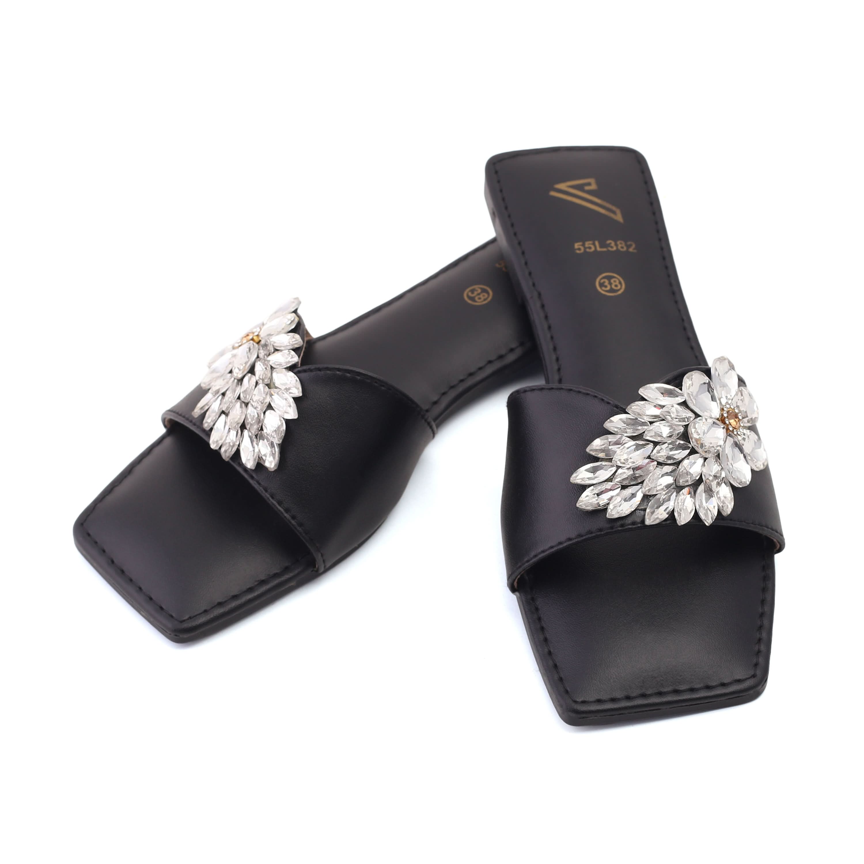 Valuable Women's Slipper, Women Slippers, Chase Value, Chase Value