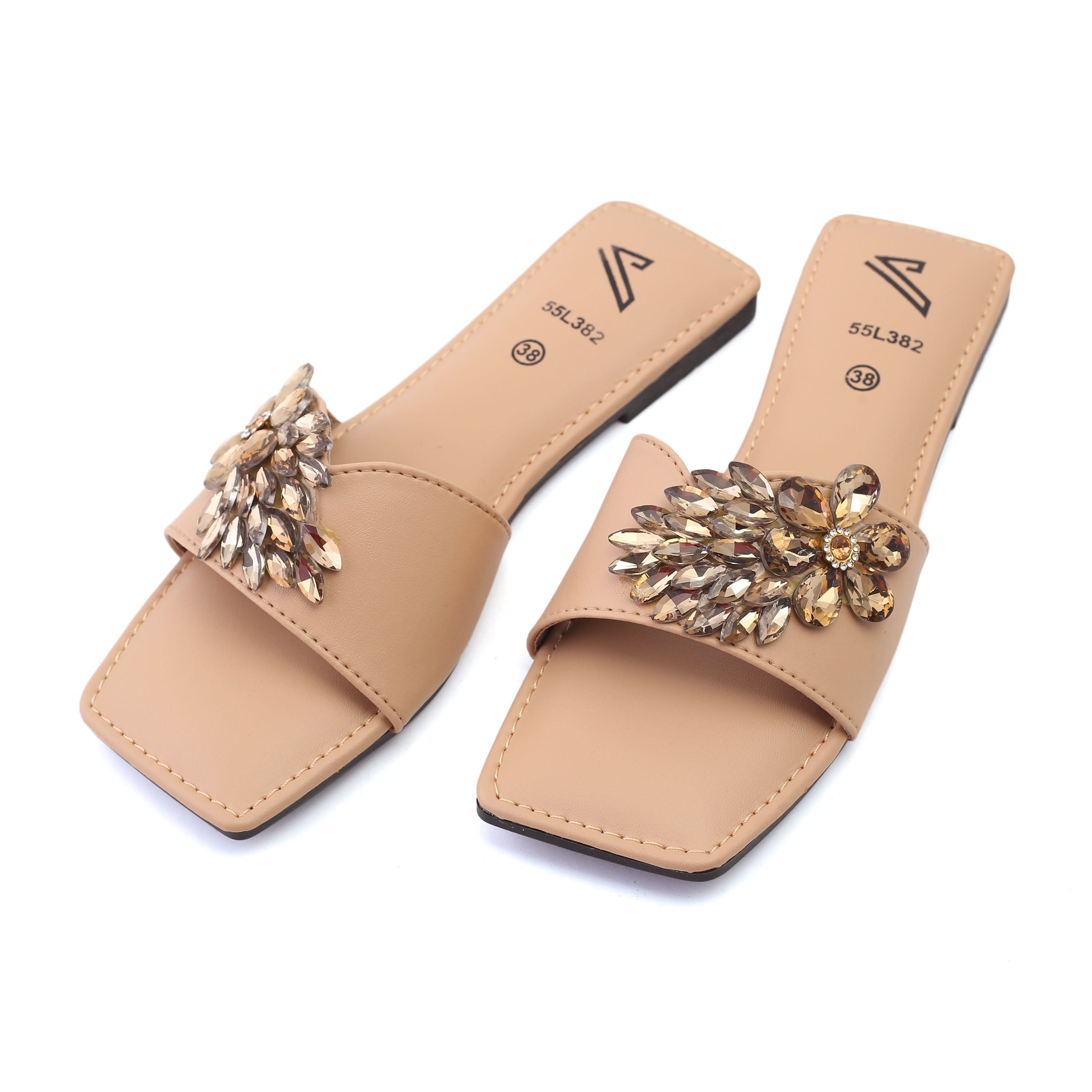 Valuable Women's Slipper, Women Slippers, Chase Value, Chase Value